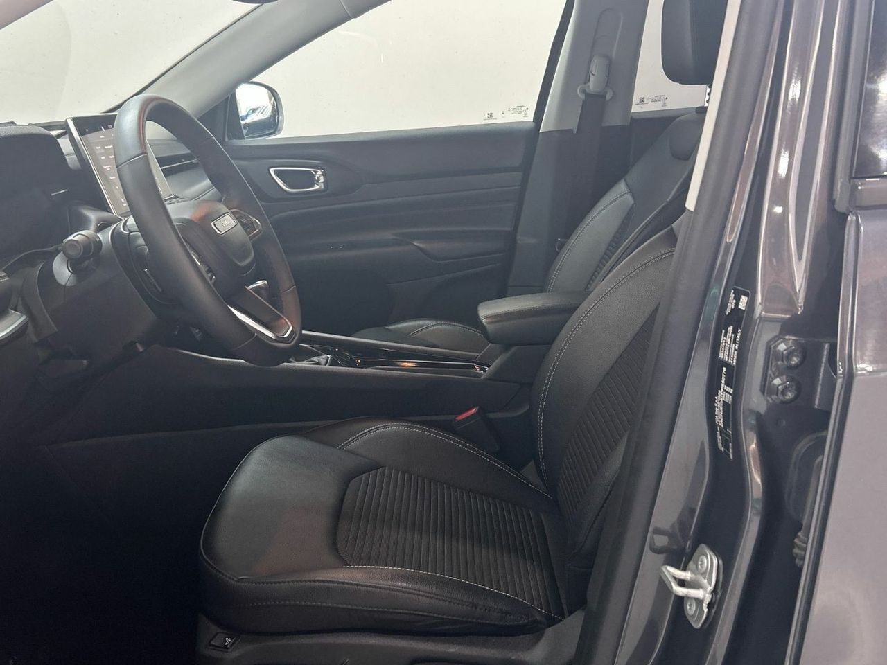 Jeep Compass 1.5 MHEV Limited DCT 96 kW (130 CV) - foto 11