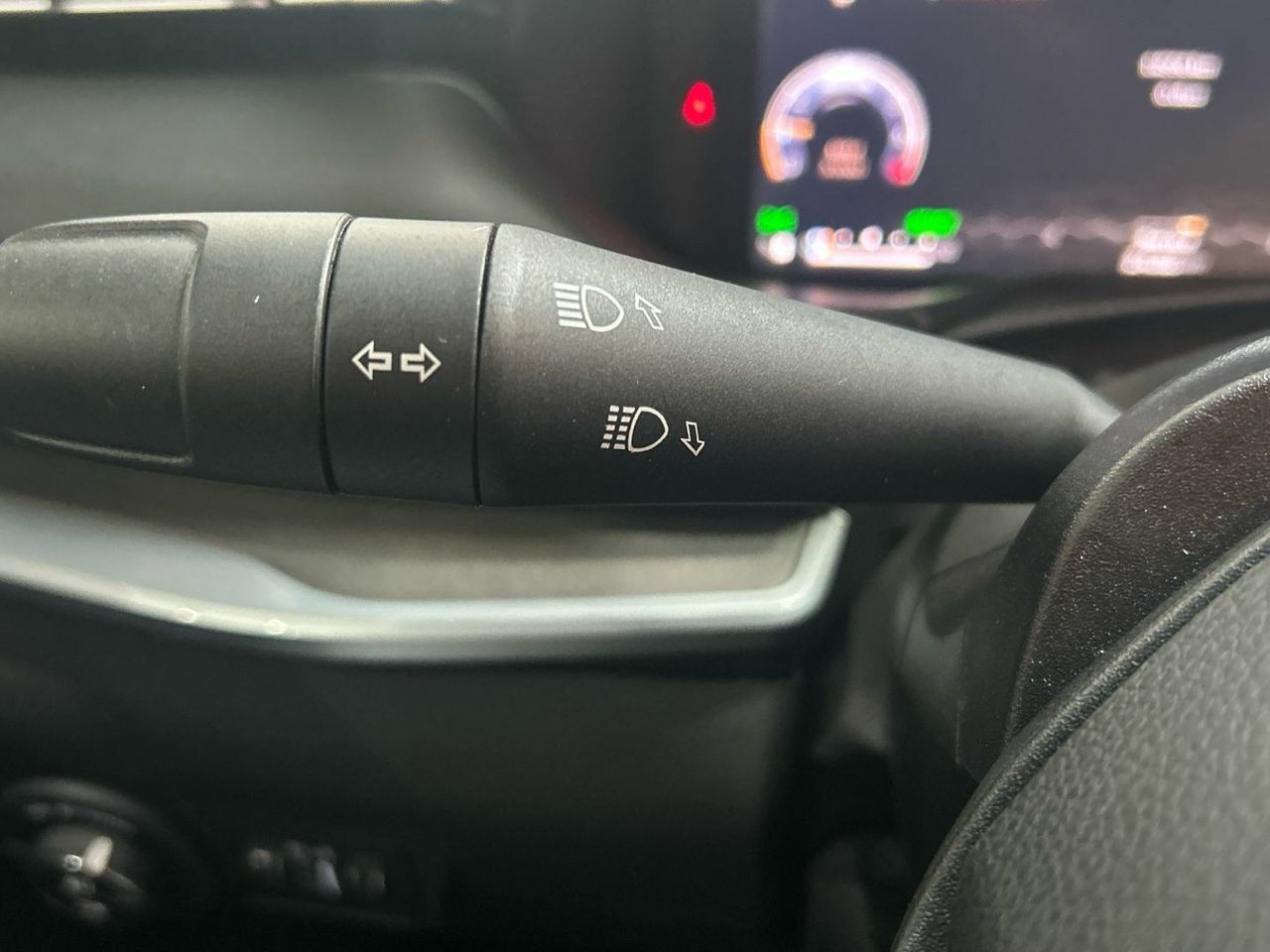 Jeep Compass 1.5 MHEV Limited DCT 96 kW (130 CV) - foto 35