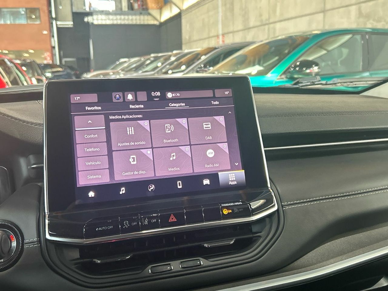 Jeep Compass 1.5 MHEV Limited DCT 96 kW (130 CV) - foto 15