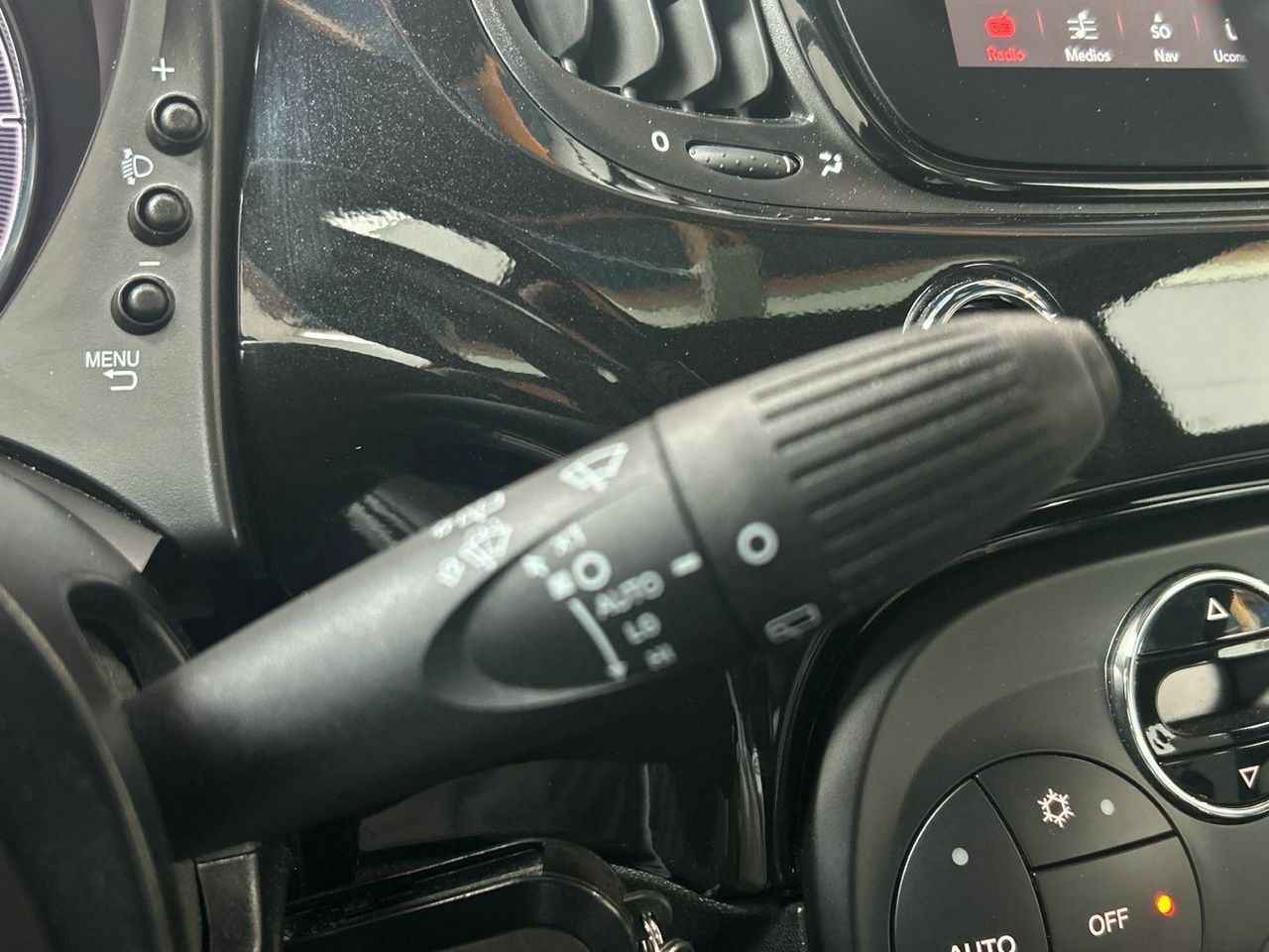 Fiat 500 1.0 Hybrid Dolcevita 51 kW (70 CV) - foto 37