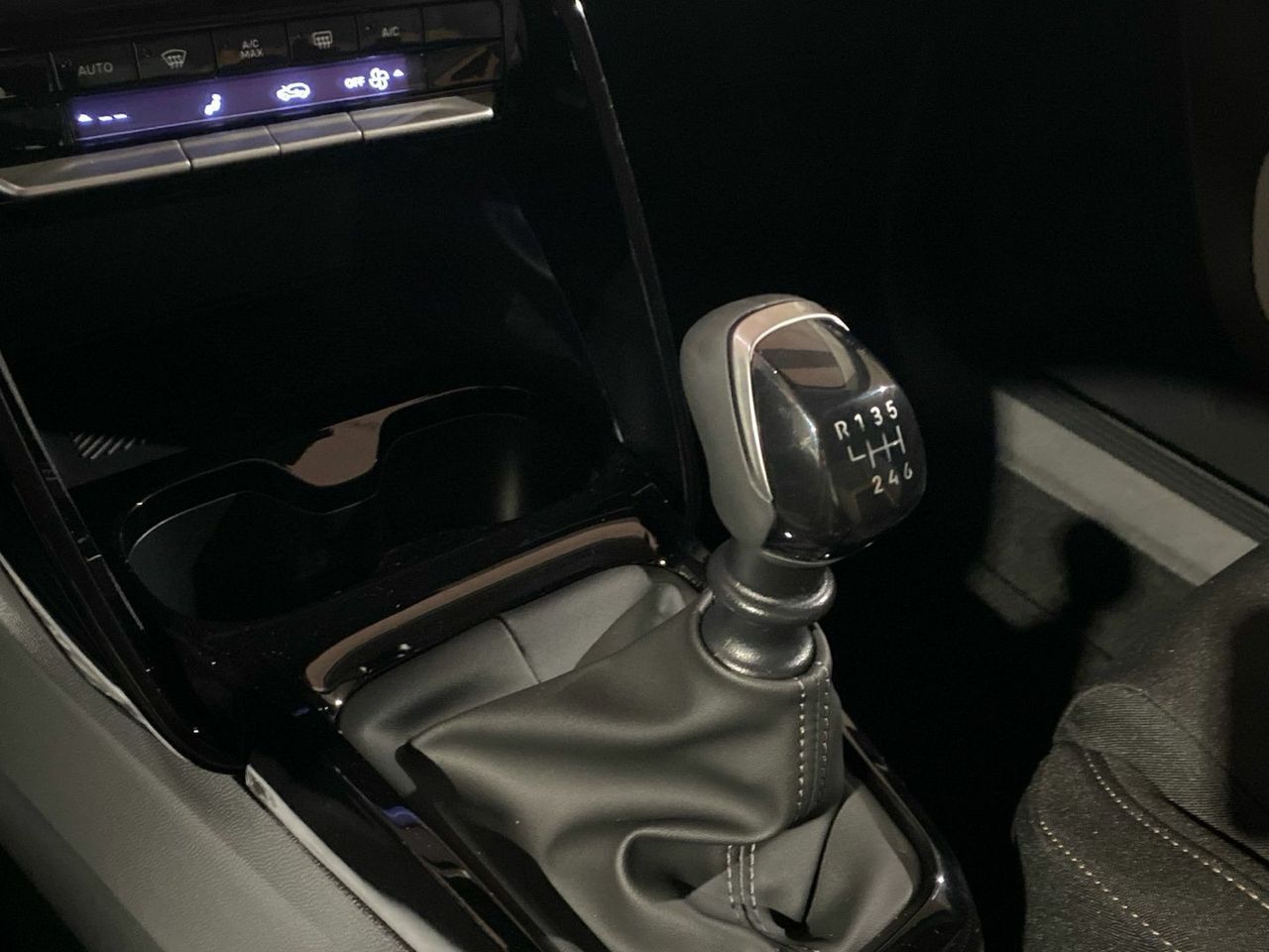 Citroën C3 Aircross Turbo 100 Plus 74 kW (100 CV) - foto 14