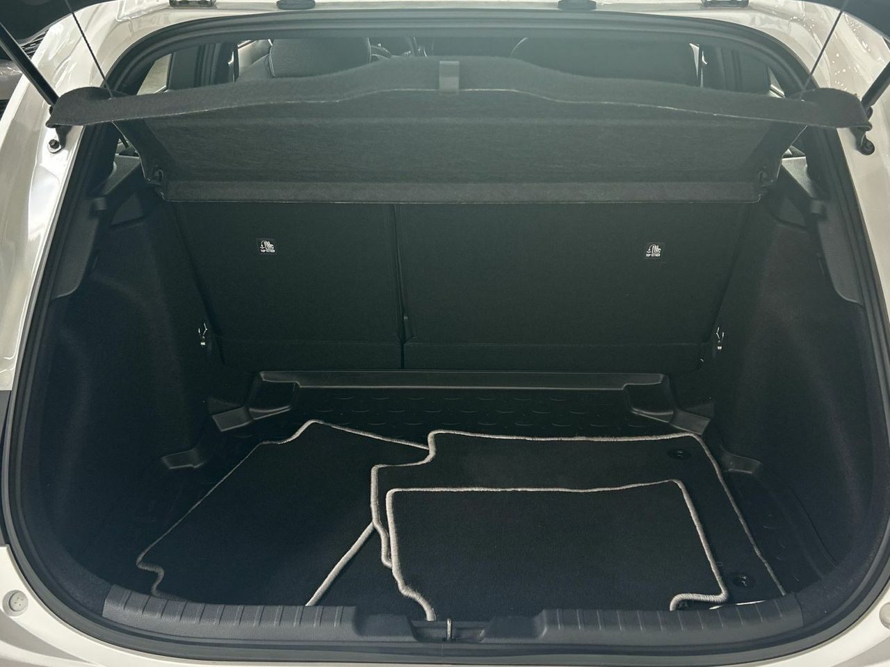 Toyota Corolla 140H Active Plus 103 kW (140 CV) - foto 6