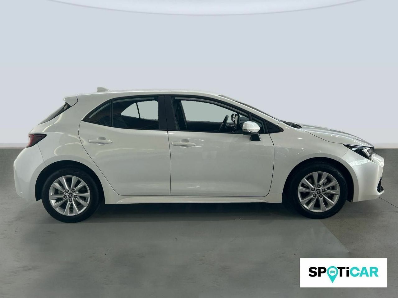 Toyota Corolla 140H Active Plus 103 kW (140 CV) - foto 4