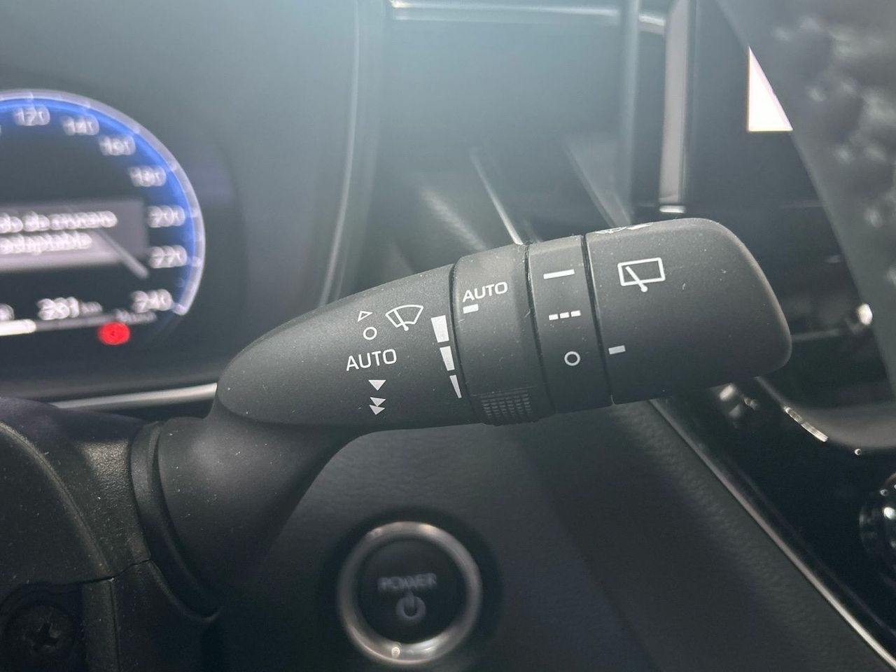 Toyota Corolla 140H Active Plus 103 kW (140 CV) - foto 28