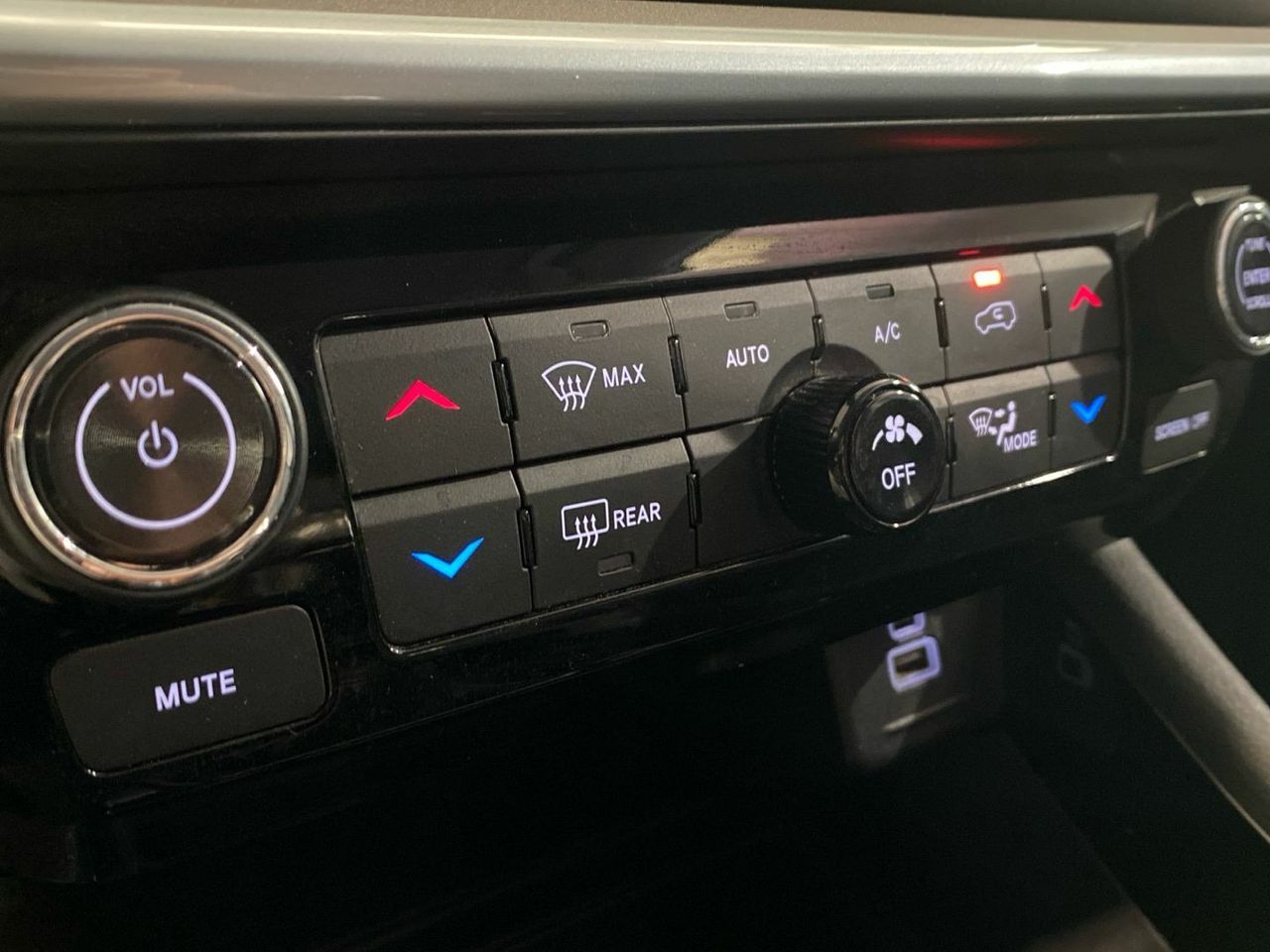 Jeep Compass 1.6 Multijet Limited 4x2 96 kW (130 CV) - foto 26