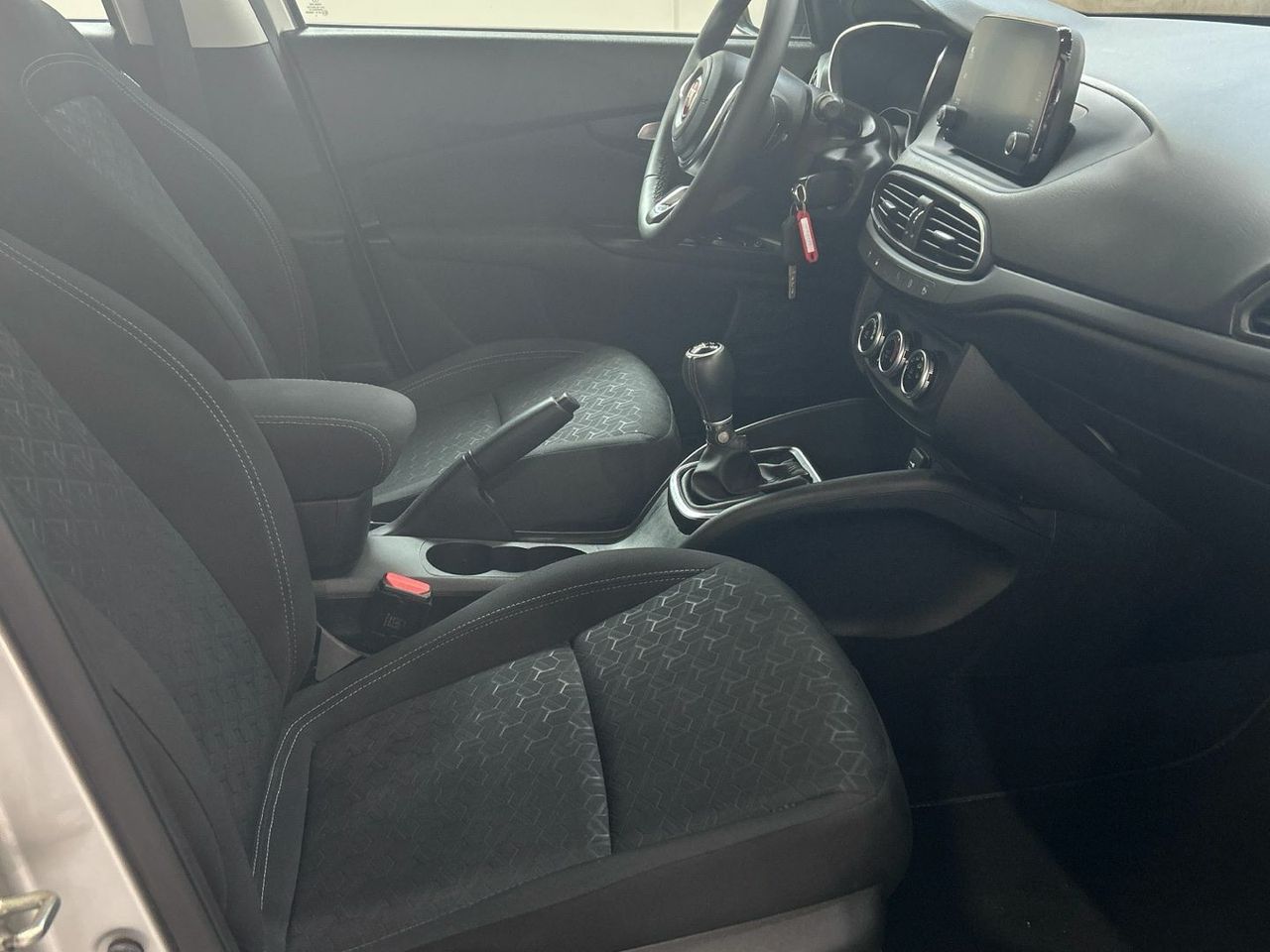 Fiat Tipo 1.0 City Cross 74 kW (101 CV) - foto 24