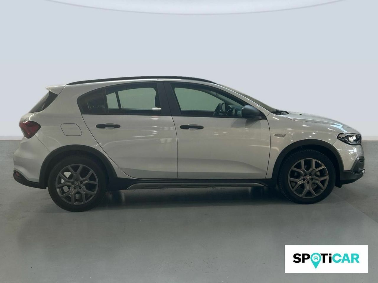 Fiat Tipo 1.0 City Cross 74 kW (101 CV) - foto 4