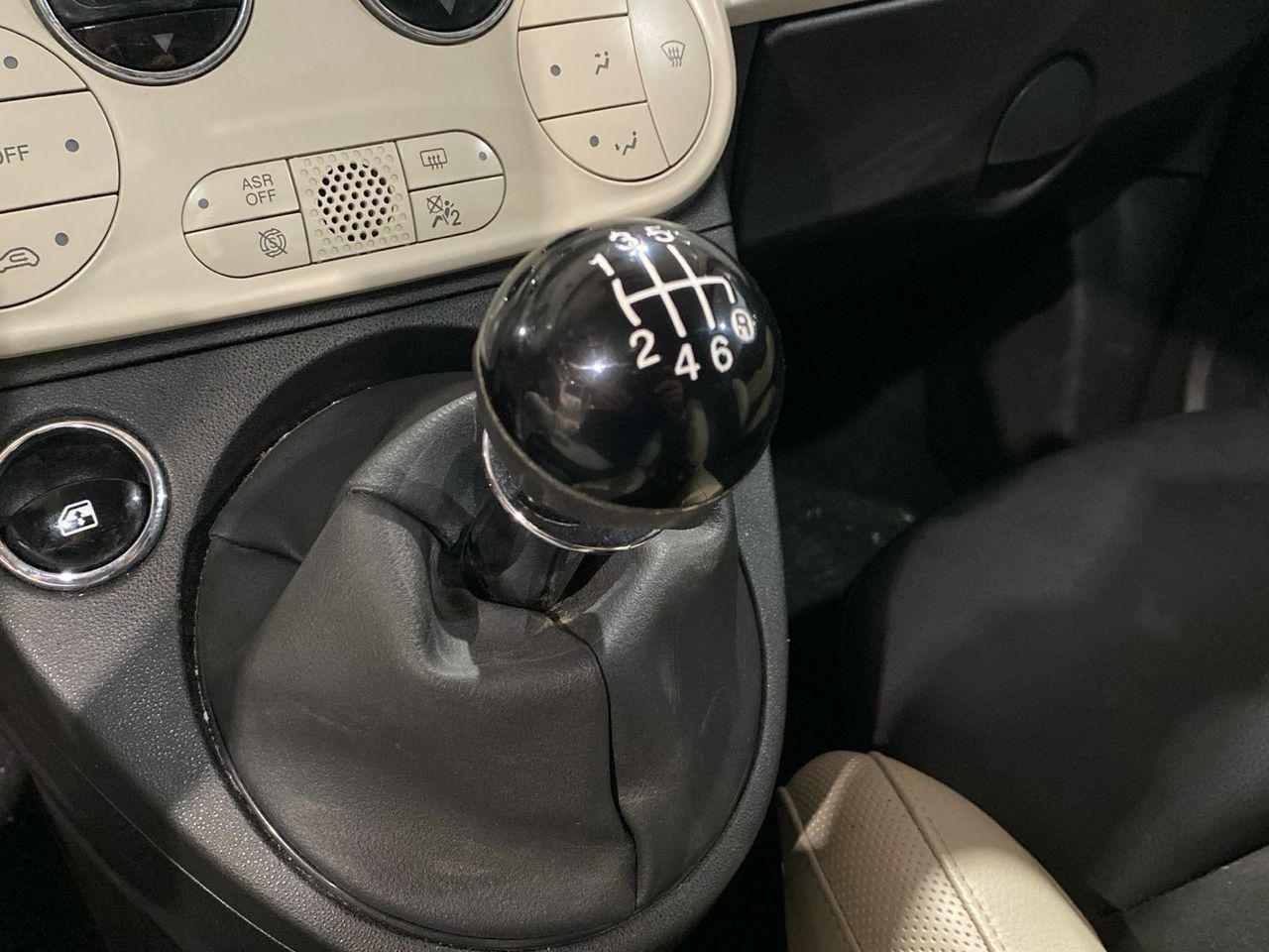 Fiat 500 1.0 Hybrid Dolcevita 51 kW (70 CV) - foto 14