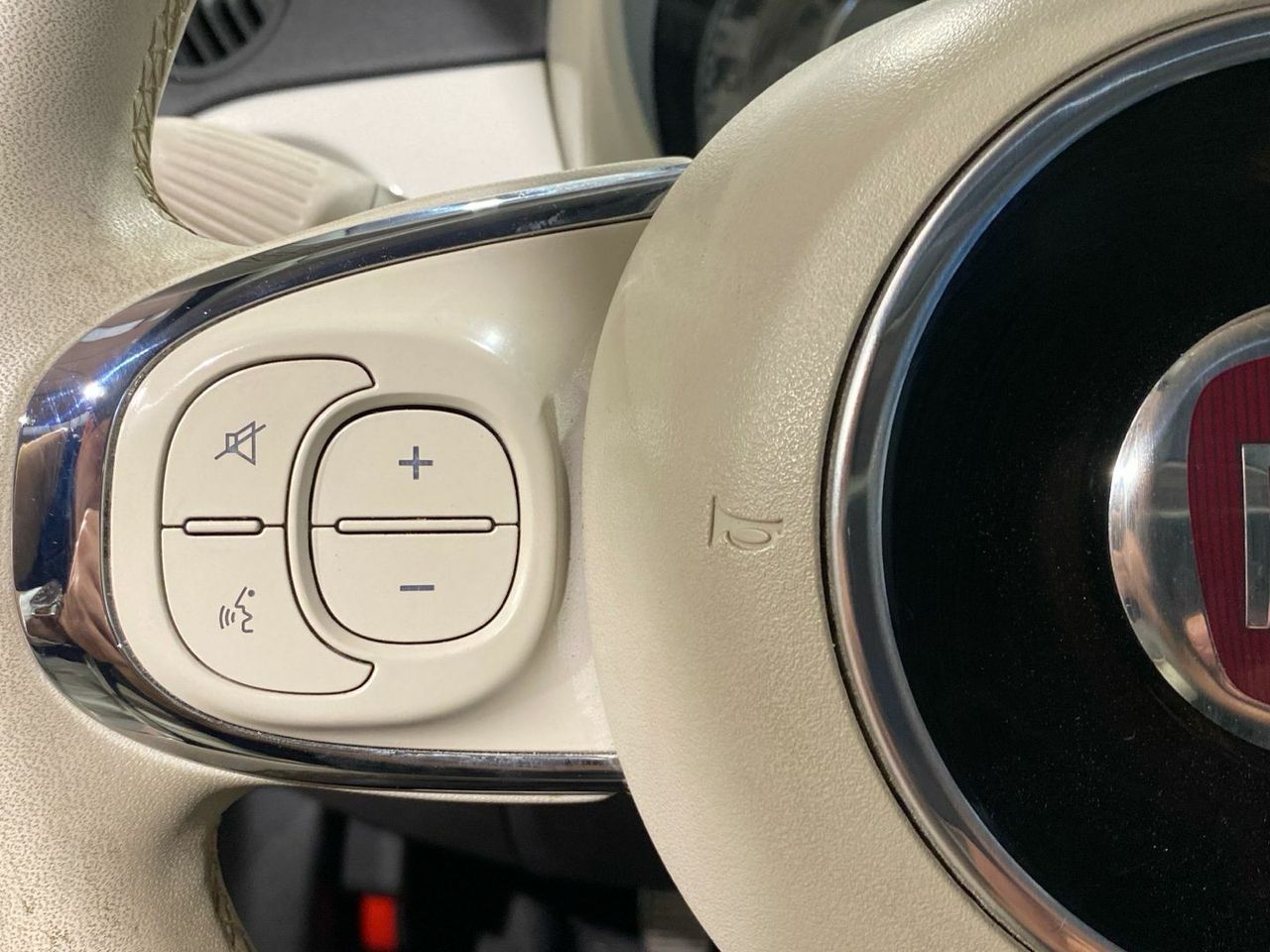 Fiat 500 1.0 Hybrid Dolcevita 51 kW (70 CV) - foto 20