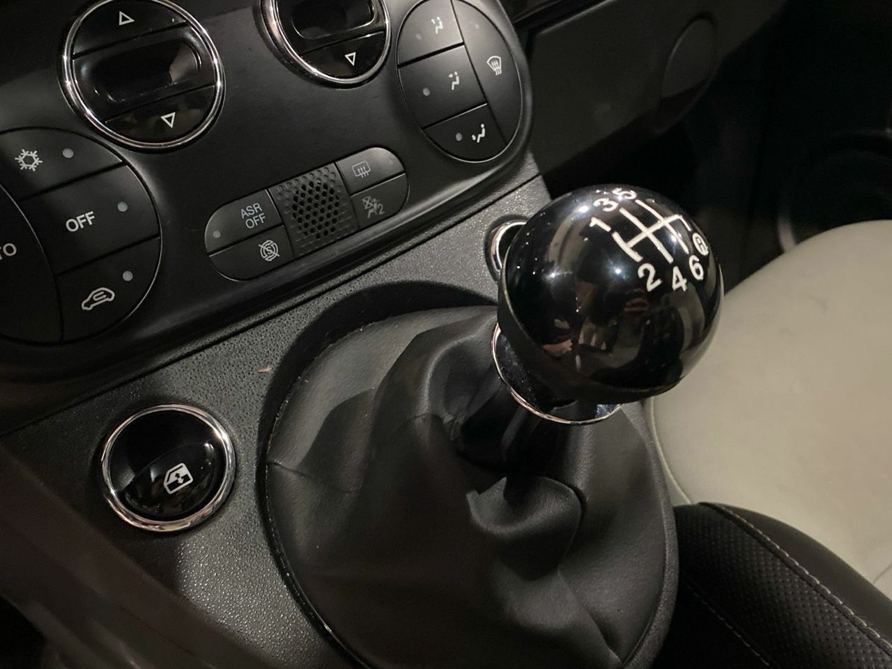 Fiat 500 1.0 Hybrid Dolcevita 51 kW (70 CV) - foto 14