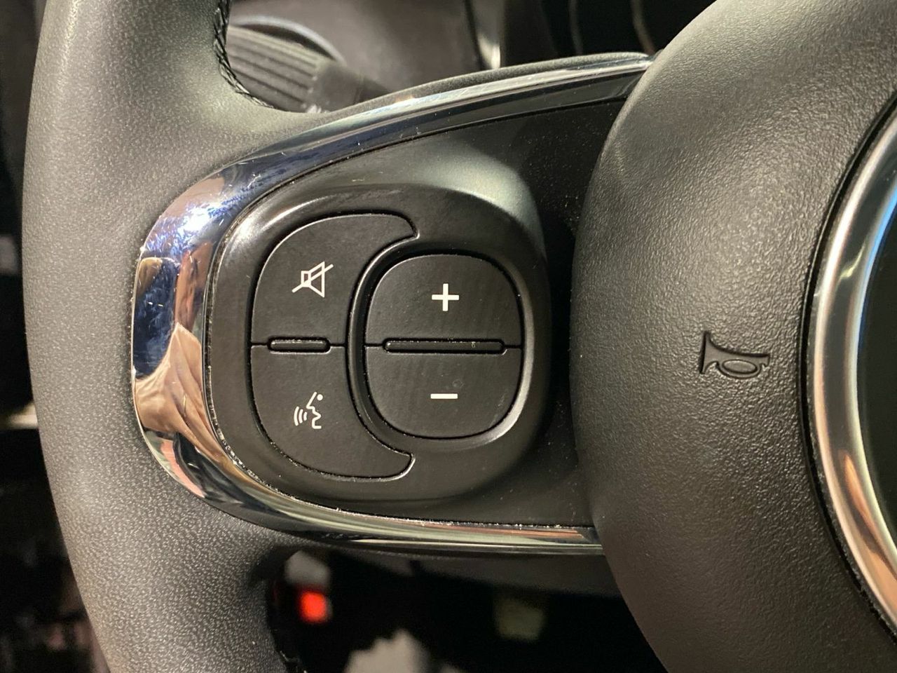 Fiat 500 1.0 Hybrid Dolcevita 51 kW (70 CV) - foto 20