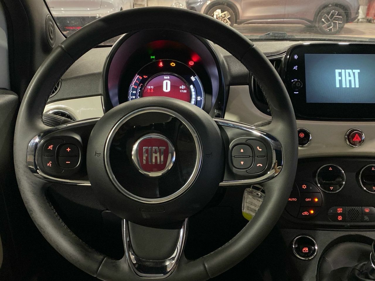 Fiat 500 1.0 Hybrid Dolcevita 51 kW (70 CV) - foto 9