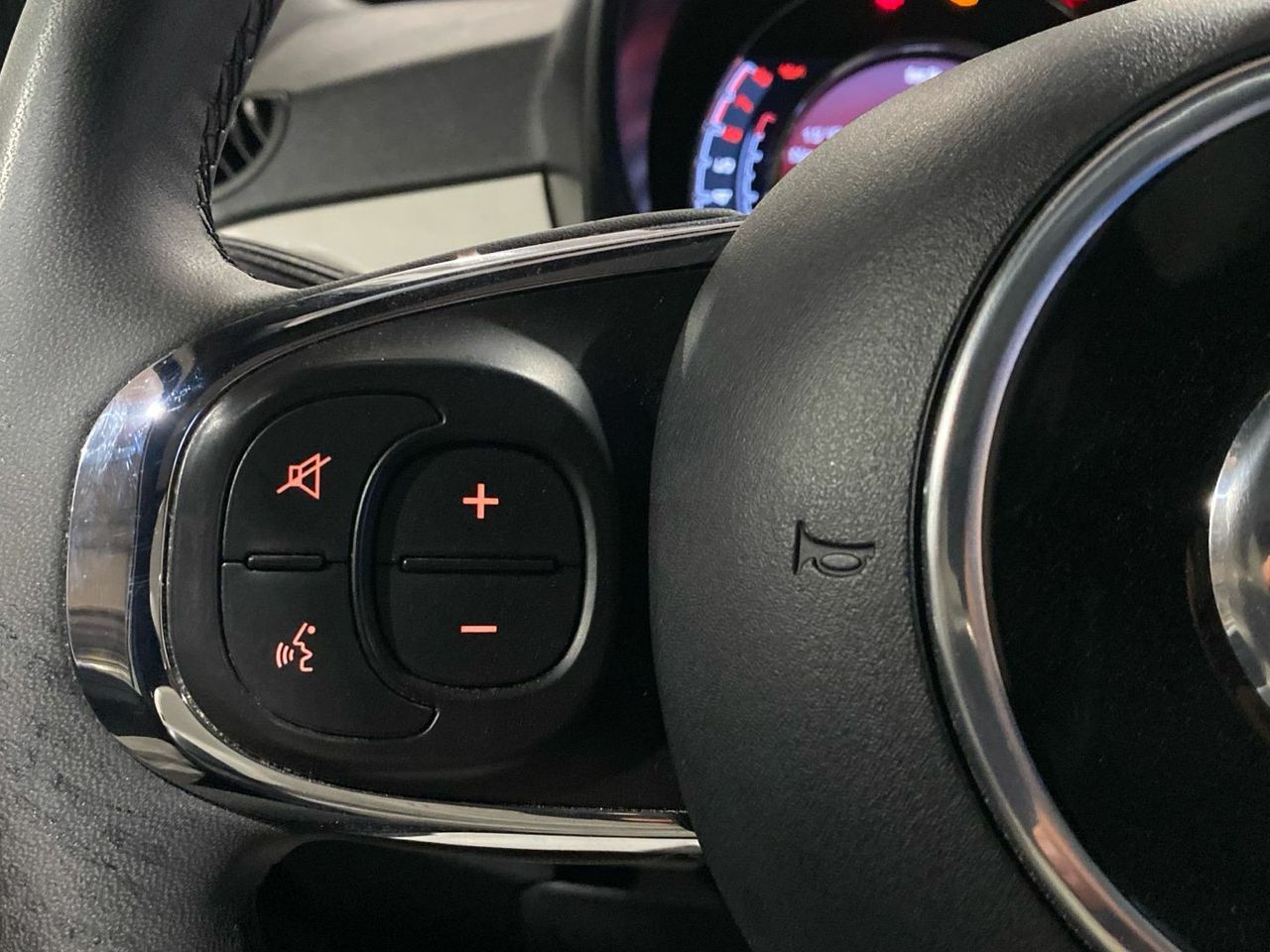 Fiat 500 1.0 Hybrid Dolcevita 51 kW (70 CV) - foto 20