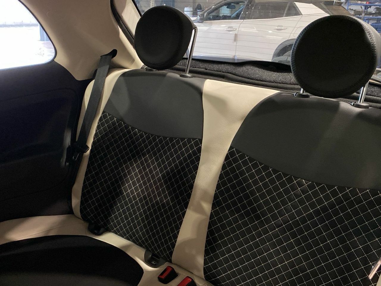 Fiat 500 1.0 Hybrid Dolcevita 51 kW (70 CV) - foto 12