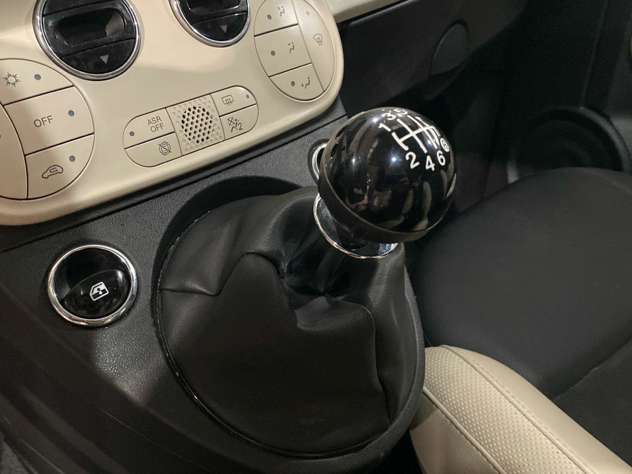 Fiat 500 1.0 Hybrid Dolcevita 51 kW (70 CV) - foto 14