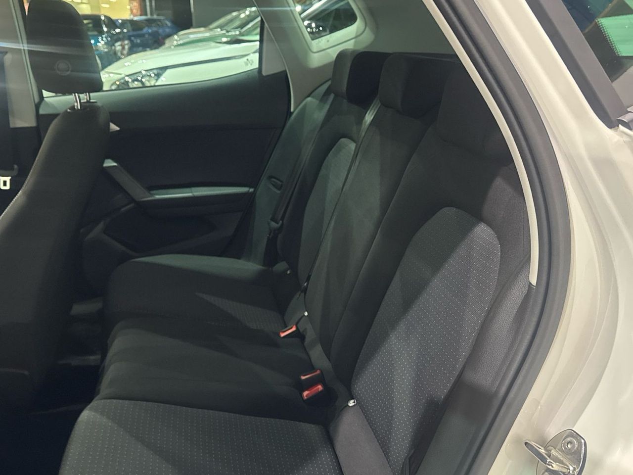 Seat Arona 1.0 TSI Style XL 70 kW (95 CV) - foto 12