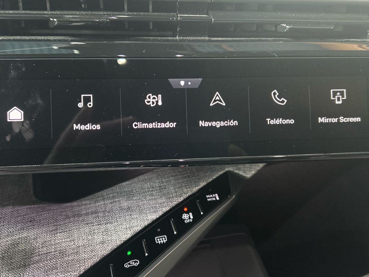 Peugeot 5008 Hybrid 1.2 GT eDCS6 100 kW (136 CV) - foto 44