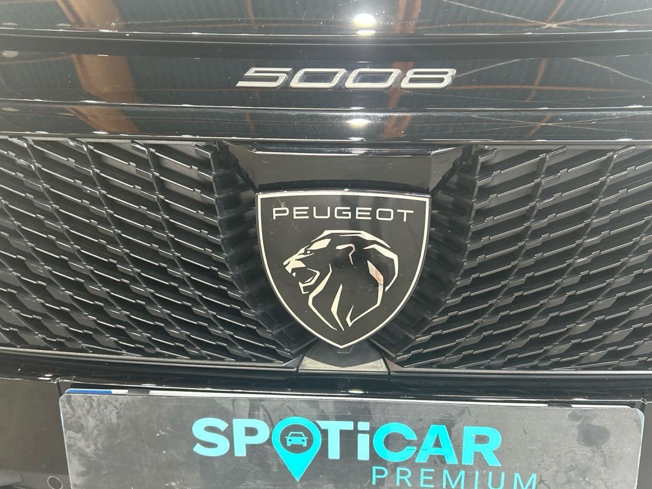 Peugeot 5008 Hybrid 1.2 GT eDCS6 100 kW (136 CV) - foto 29