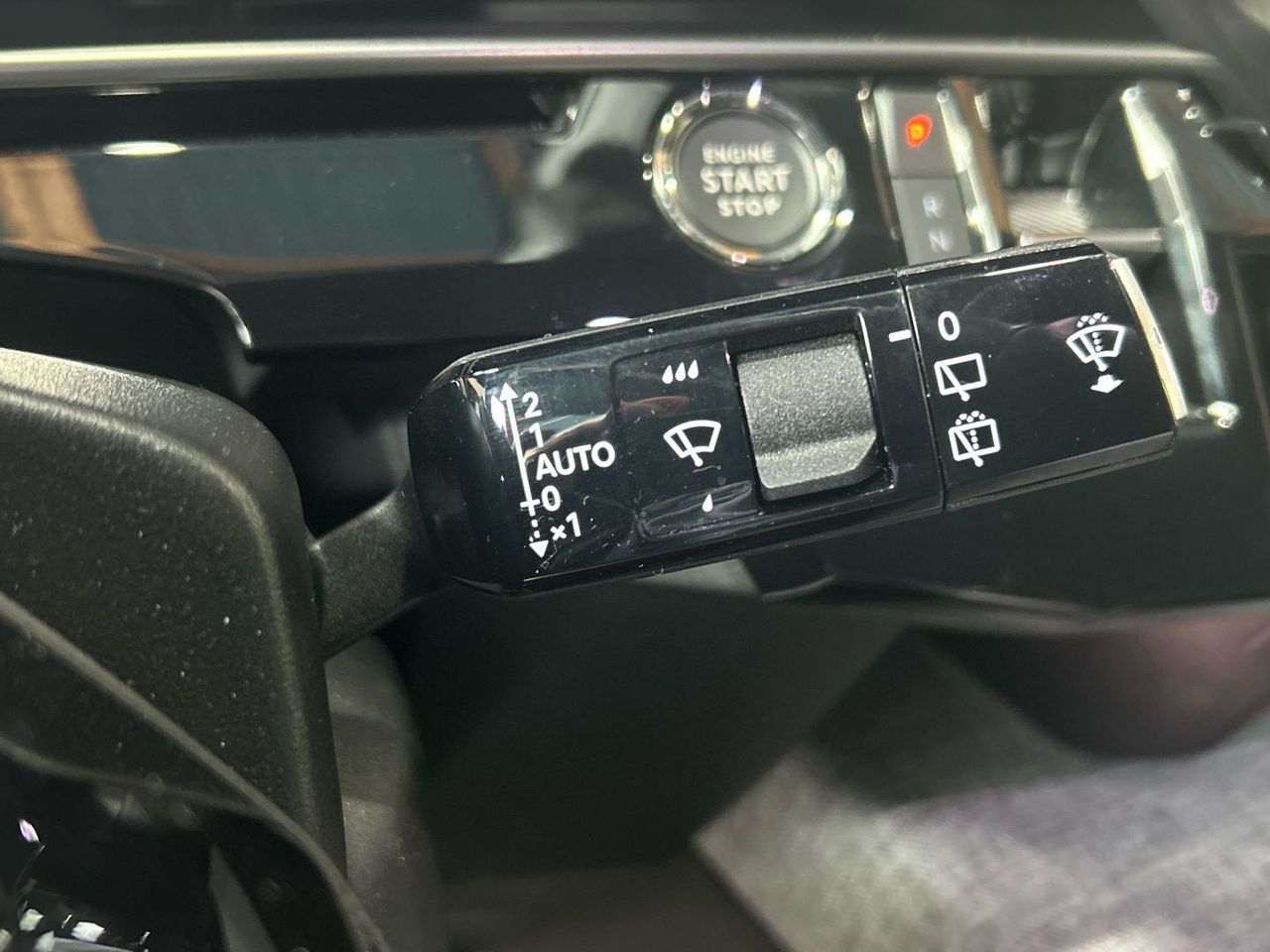 Peugeot 5008 Hybrid 1.2 GT eDCS6 100 kW (136 CV) - foto 47