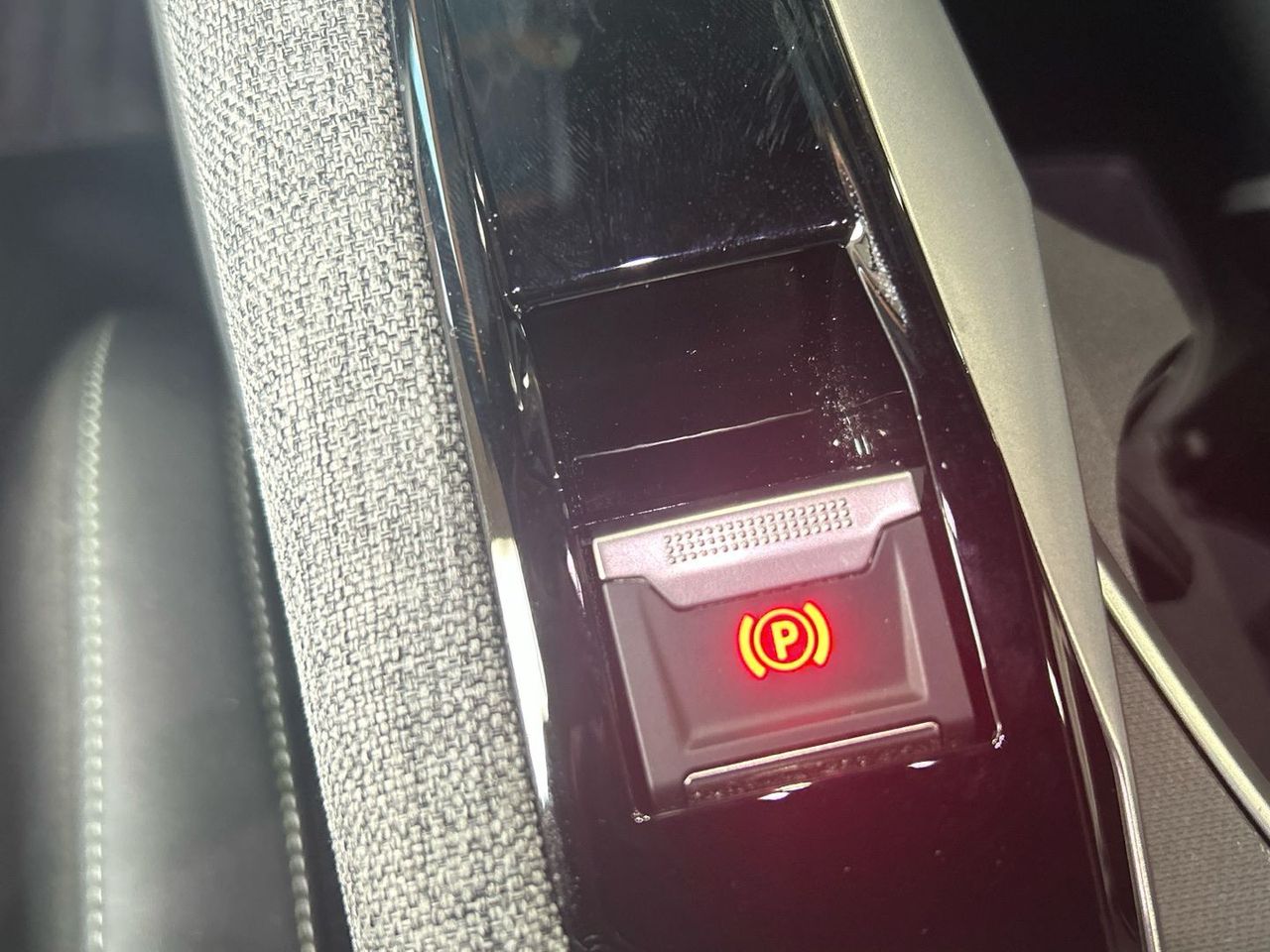 Peugeot 5008 Hybrid 1.2 GT eDCS6 100 kW (136 CV) - foto 41