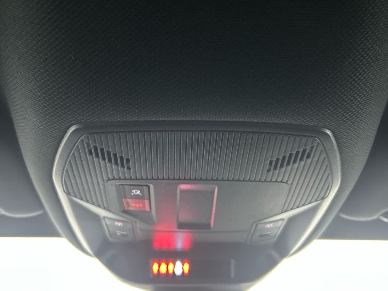 Peugeot 408 PHEV 225 GT e-EAT8 165 kW (224 CV) - foto 18