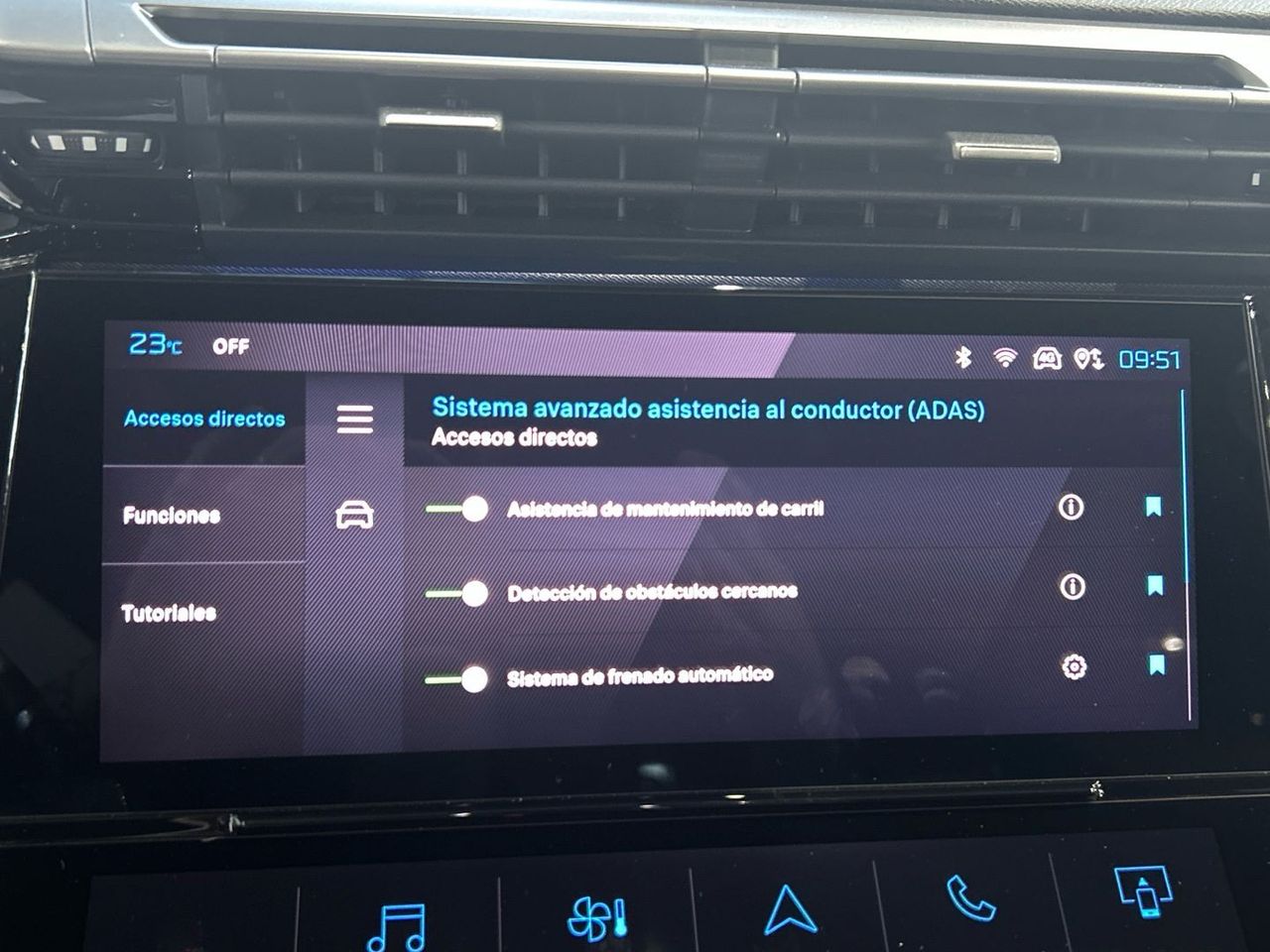 Peugeot 408 PHEV 225 GT e-EAT8 165 kW (224 CV) - foto 37