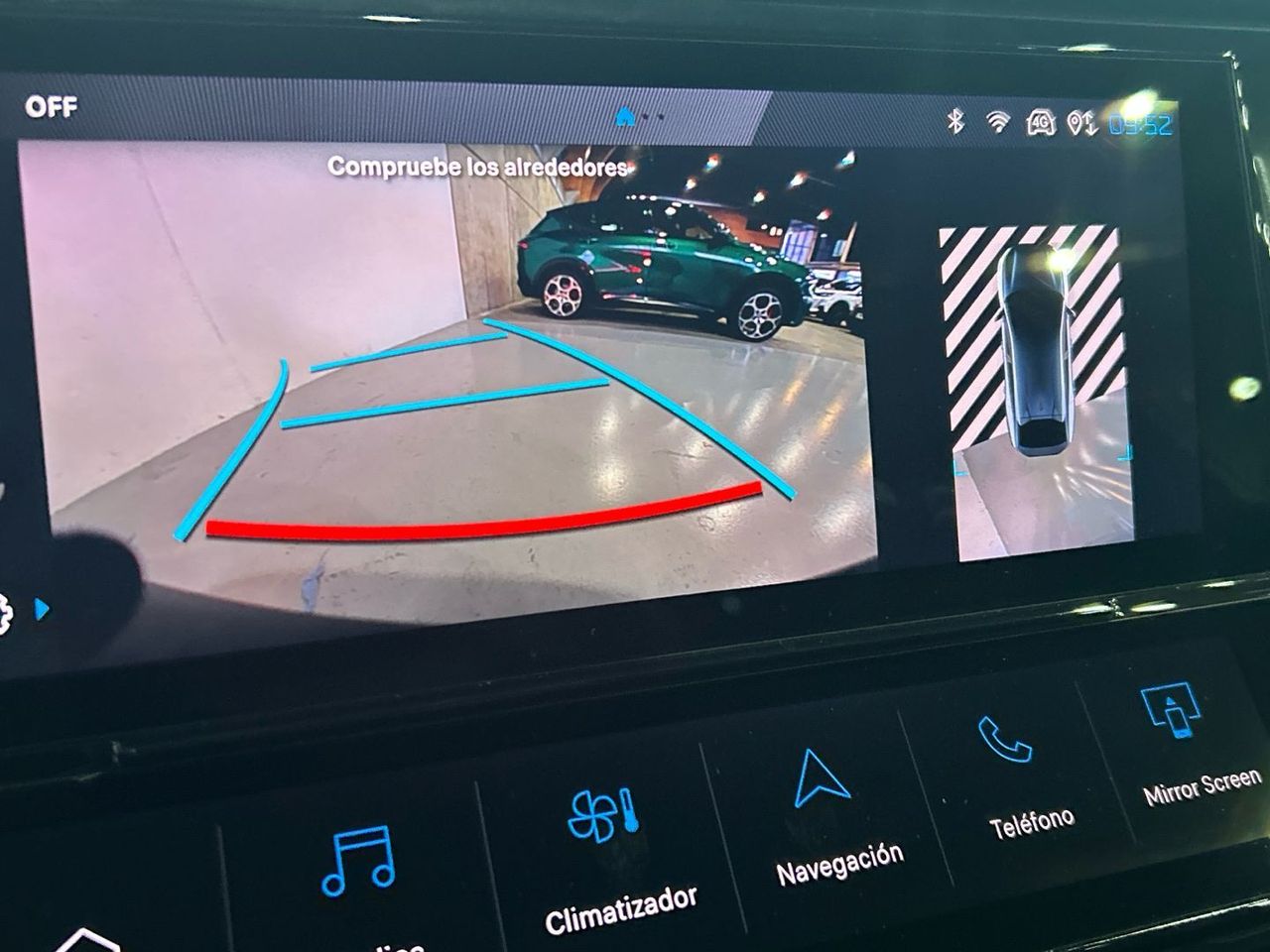 Peugeot 408 PHEV 225 GT e-EAT8 165 kW (224 CV) - foto 41