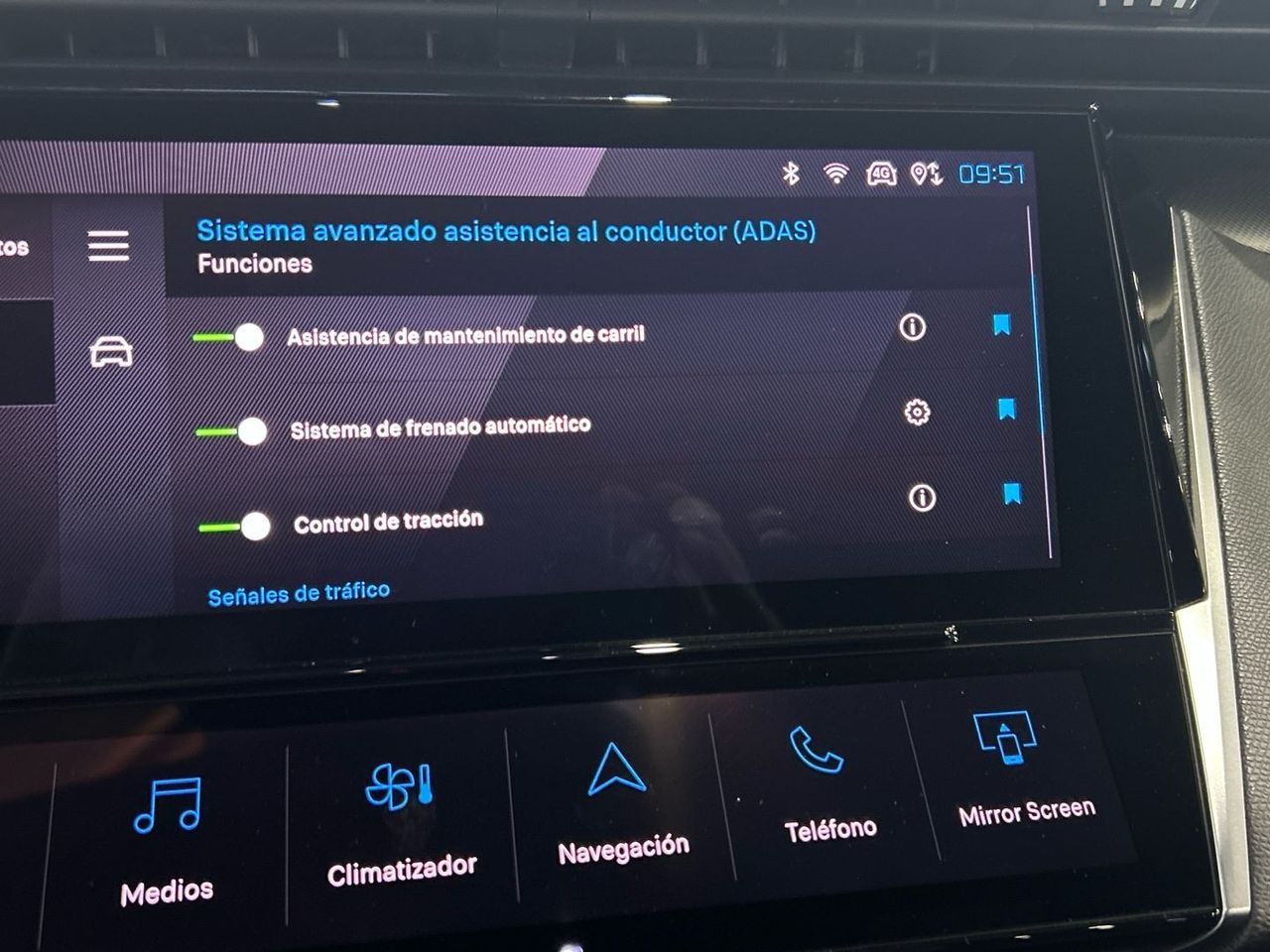 Peugeot 408 PHEV 225 GT e-EAT8 165 kW (224 CV) - foto 38