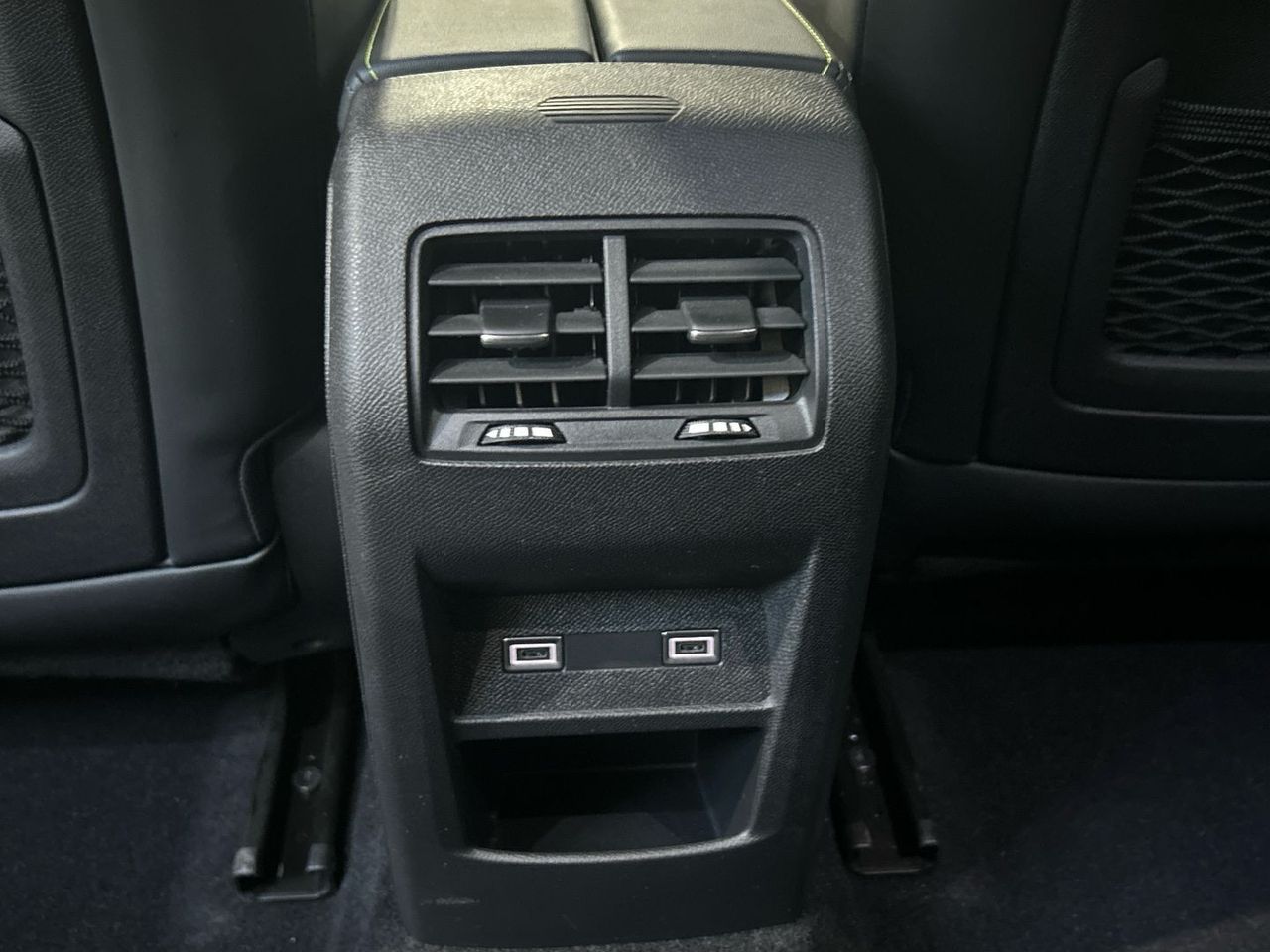 Peugeot 408 PHEV 225 GT e-EAT8 165 kW (224 CV) - foto 44