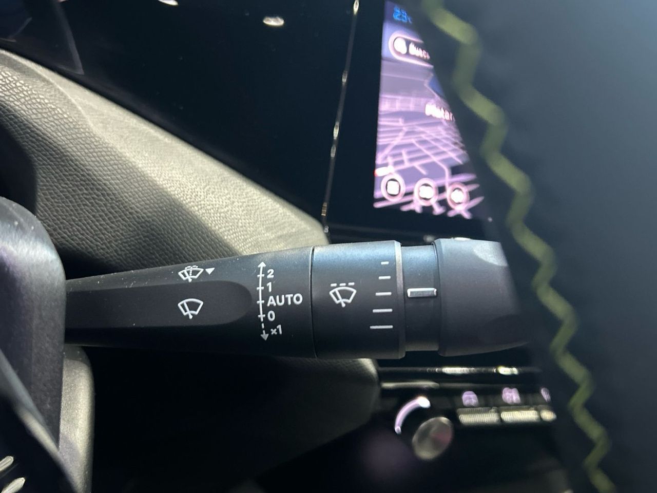 Peugeot 408 PHEV 225 GT e-EAT8 165 kW (224 CV) - foto 30