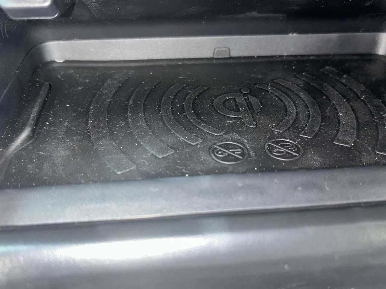 Peugeot 208 GT Hybrid eDCS6 75 kW (100 CV) - foto 40