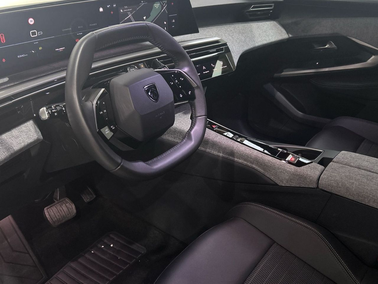 Peugeot 3008 Allure Hybrid eDCS6 100 kW (136 CV) - foto 21