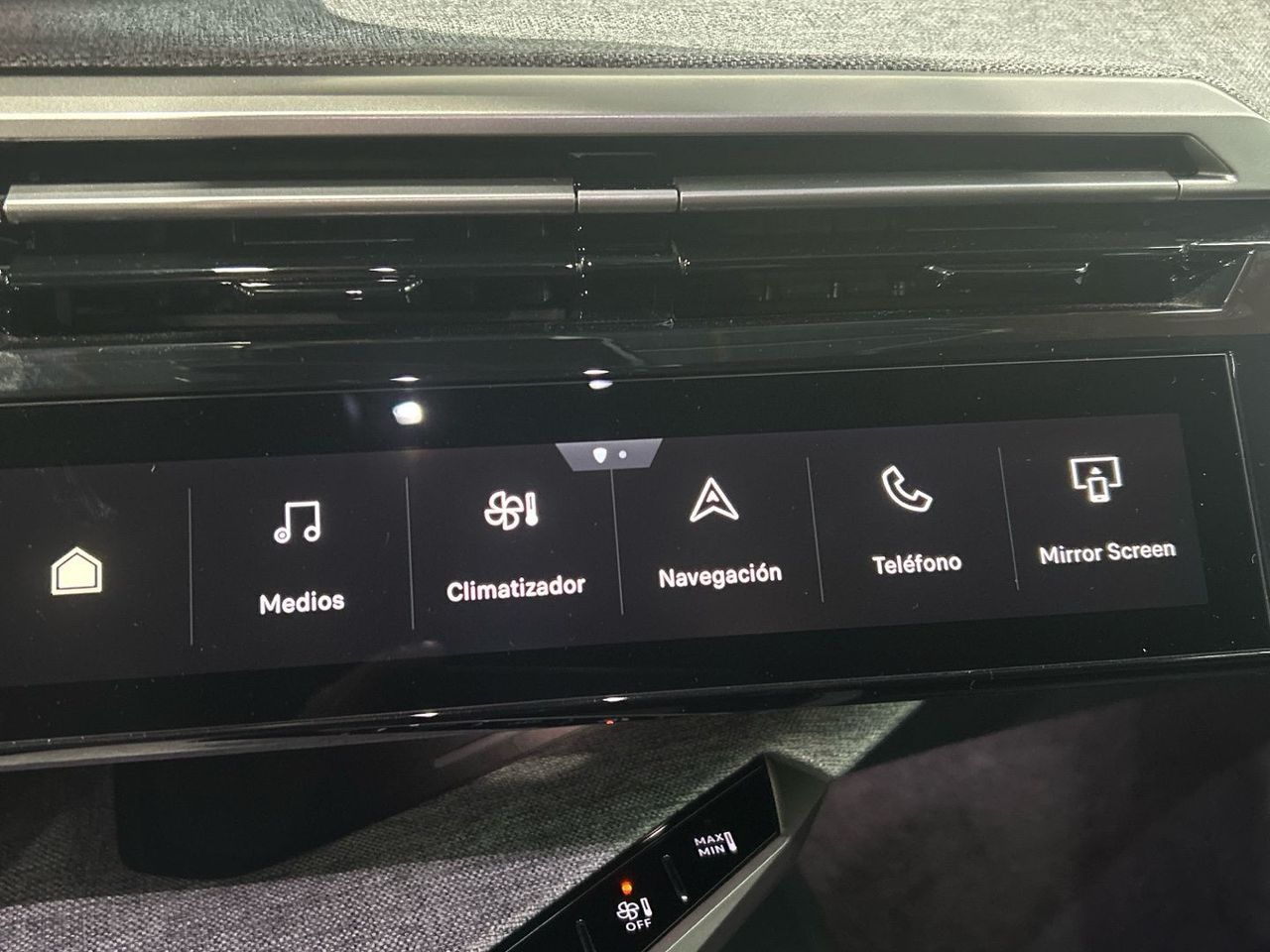 Peugeot 3008 Allure Hybrid eDCS6 100 kW (136 CV) - foto 42