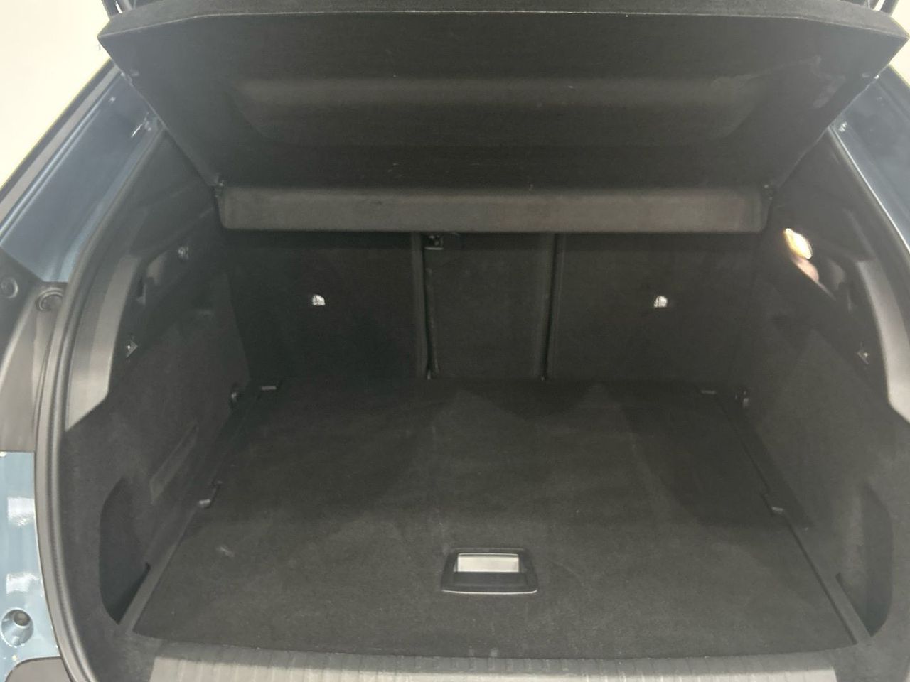 Peugeot 3008 Allure Hybrid eDCS6 100 kW (136 CV) - foto 6