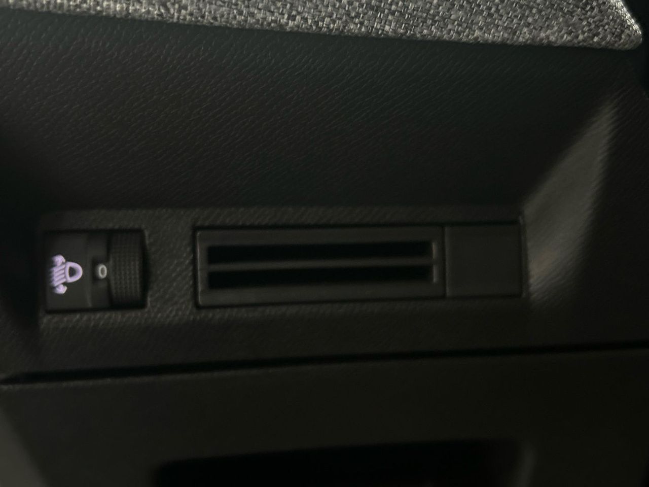 Peugeot 3008 Allure Hybrid eDCS6 100 kW (136 CV) - foto 34