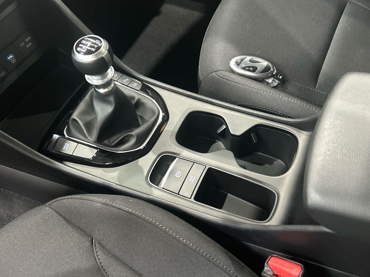 Hyundai Tucson 1.6T Klass 118 kW (160 CV) - foto 14