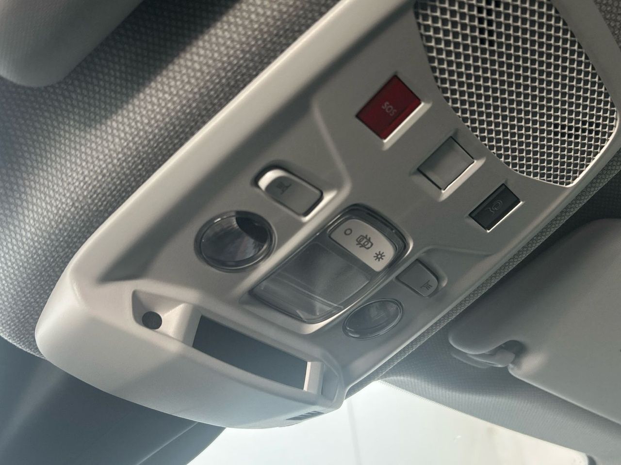 Jeep Avenger 1.2 G Altitude 74 kW (100 CV) - foto 18