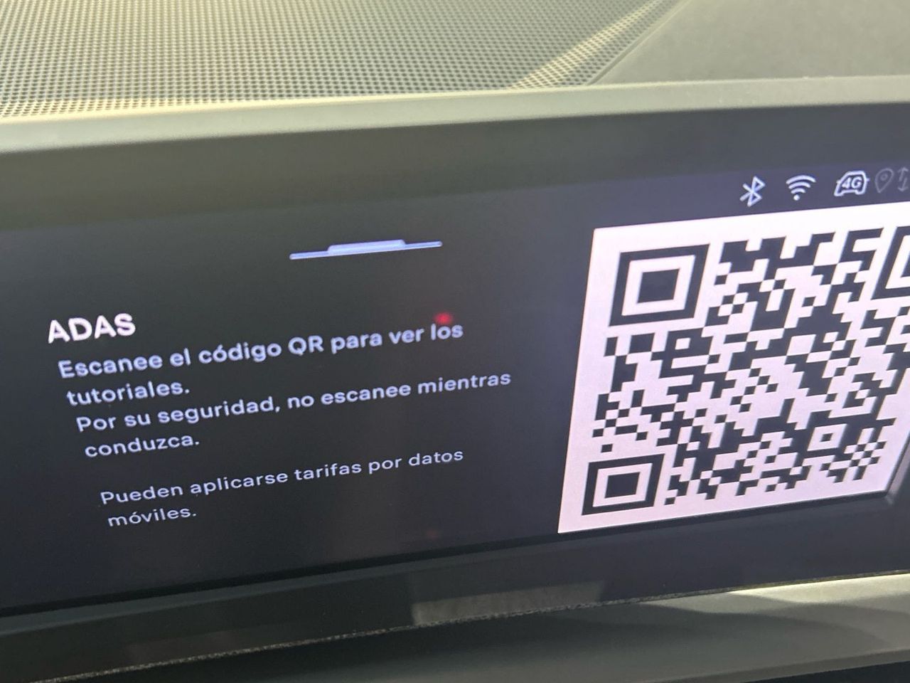 Peugeot 5008 Hybrid 1.2 Allure eDCS6 107 kW (145 CV) - foto 30