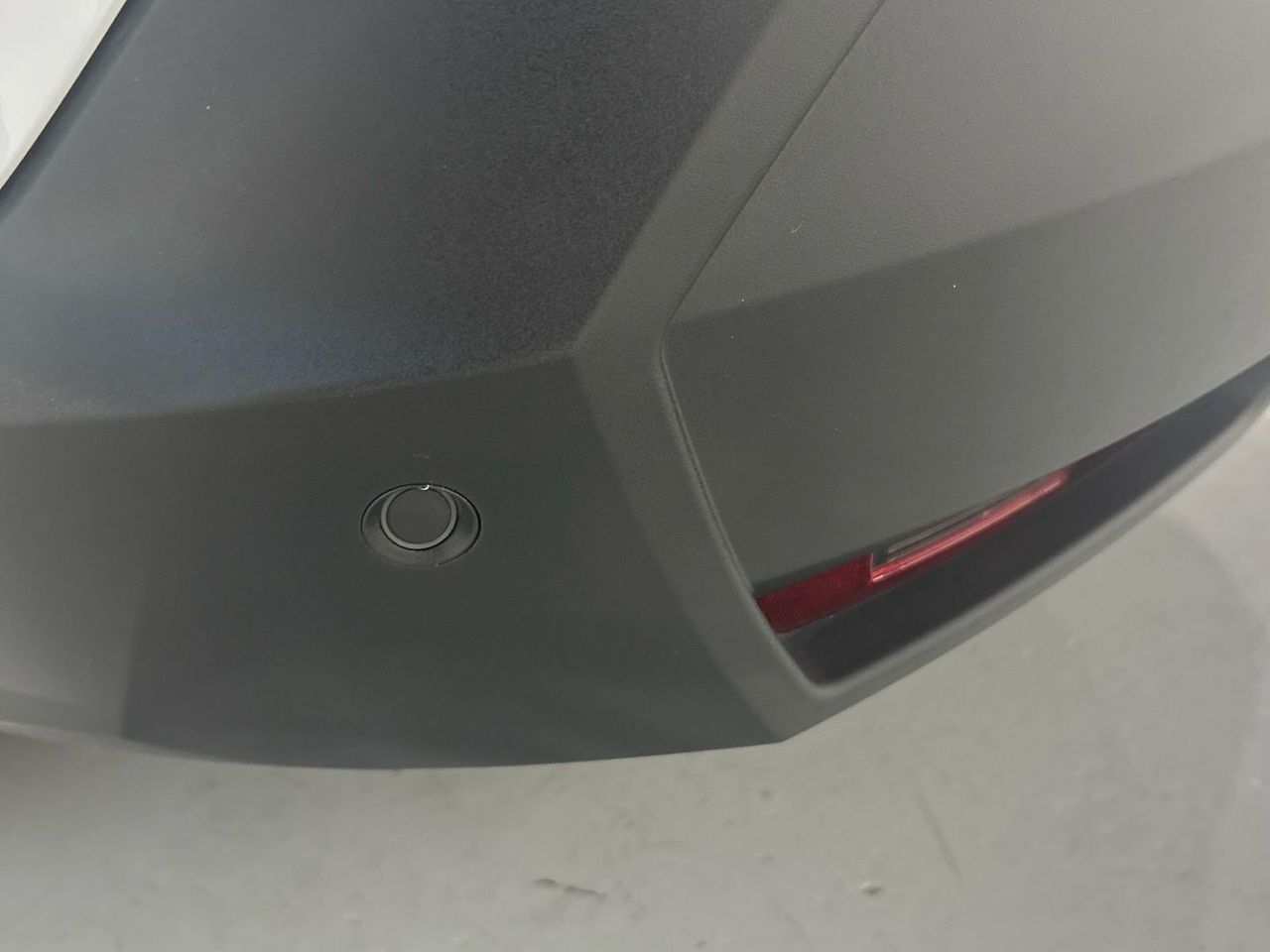 Peugeot 5008 Hybrid 1.2 Allure eDCS6 107 kW (145 CV) - foto 53