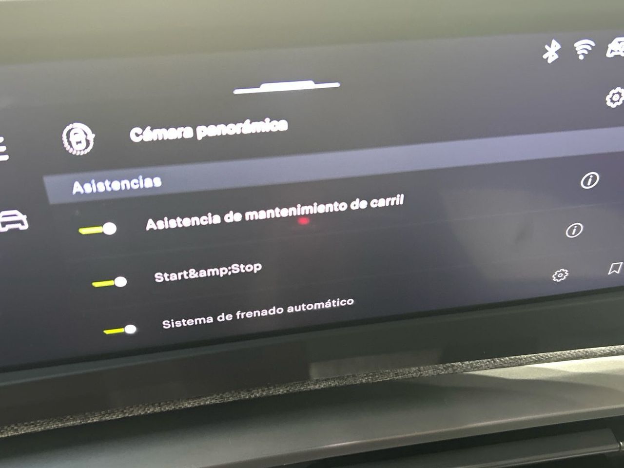 Peugeot 5008 Hybrid 1.2 Allure eDCS6 107 kW (145 CV) - foto 29