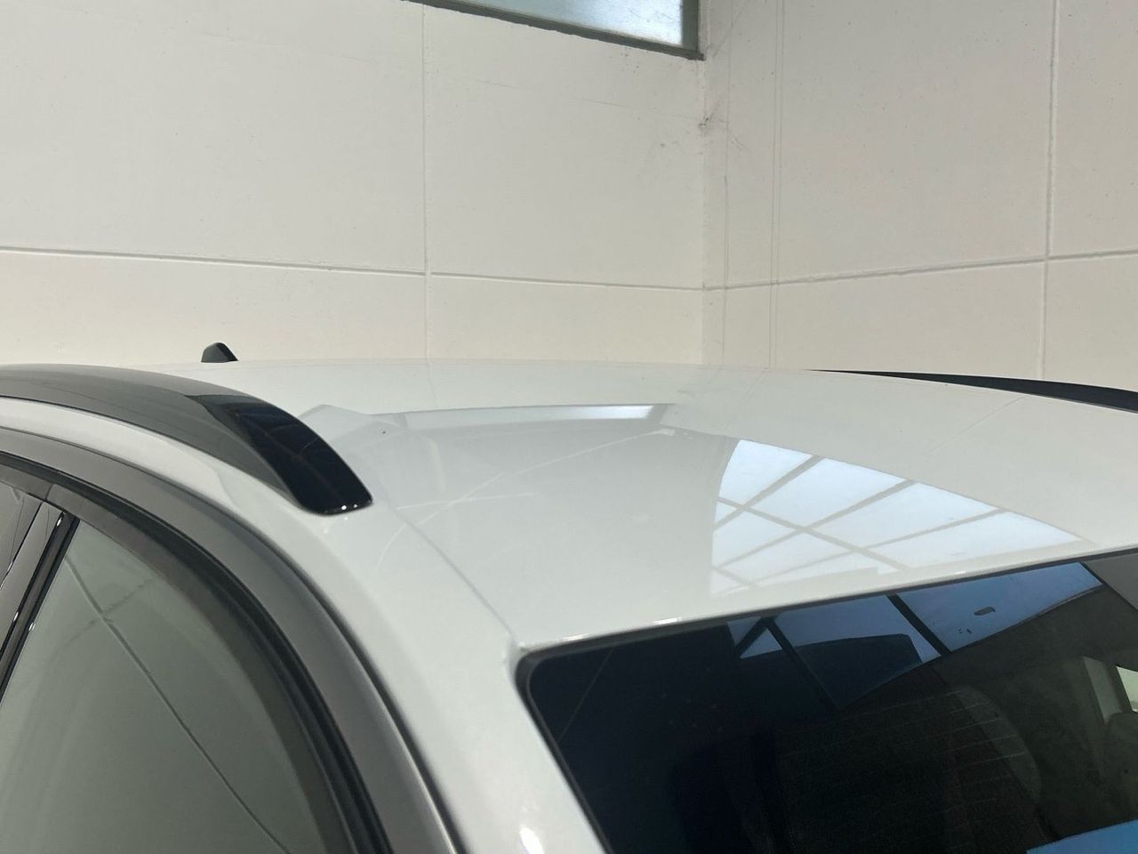 Peugeot 5008 Hybrid 1.2 Allure eDCS6 107 kW (145 CV) - foto 57