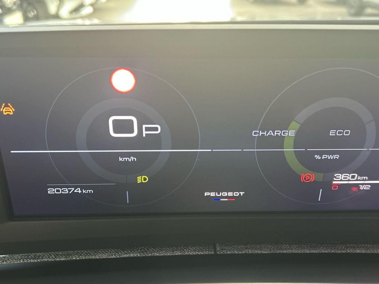 Peugeot 5008 Hybrid 1.2 Allure eDCS6 107 kW (145 CV) - foto 10