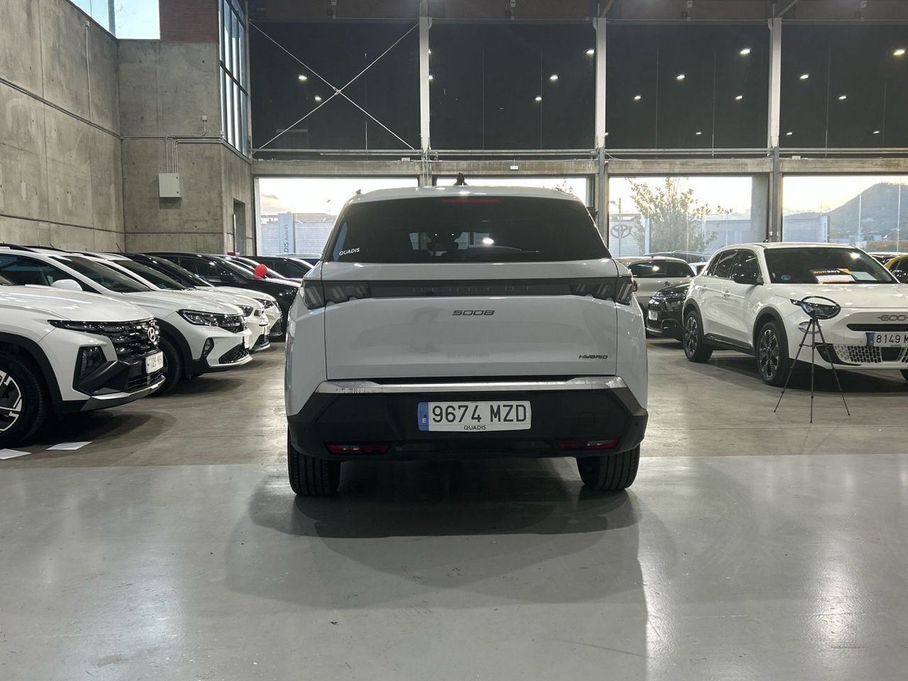 Peugeot 5008 Hybrid 1.2 Allure eDCS6 107 kW (145 CV) - foto 5