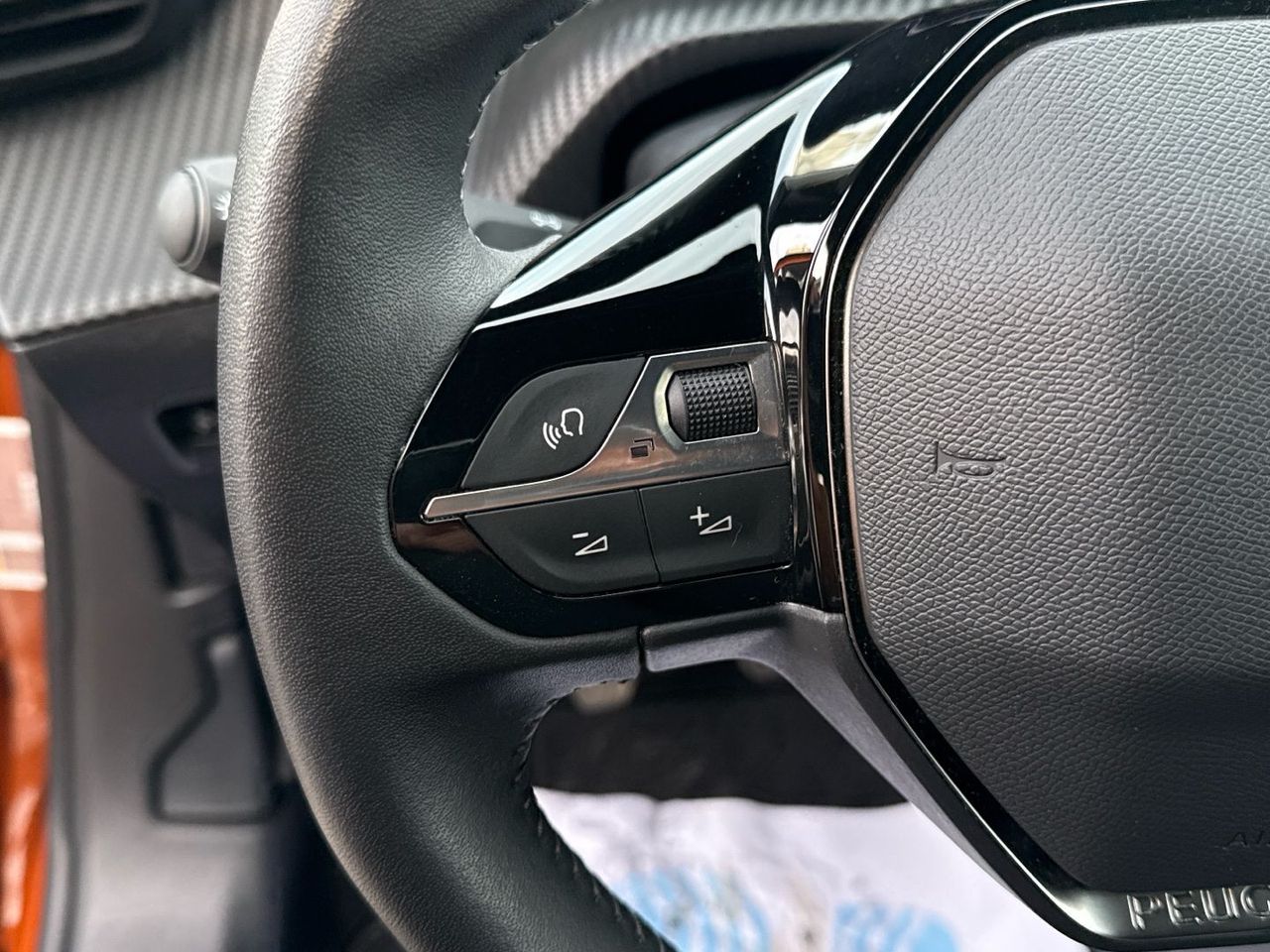 Peugeot 2008 PureTech 100 S&S Allure 75 kW (100 CV) - foto 20