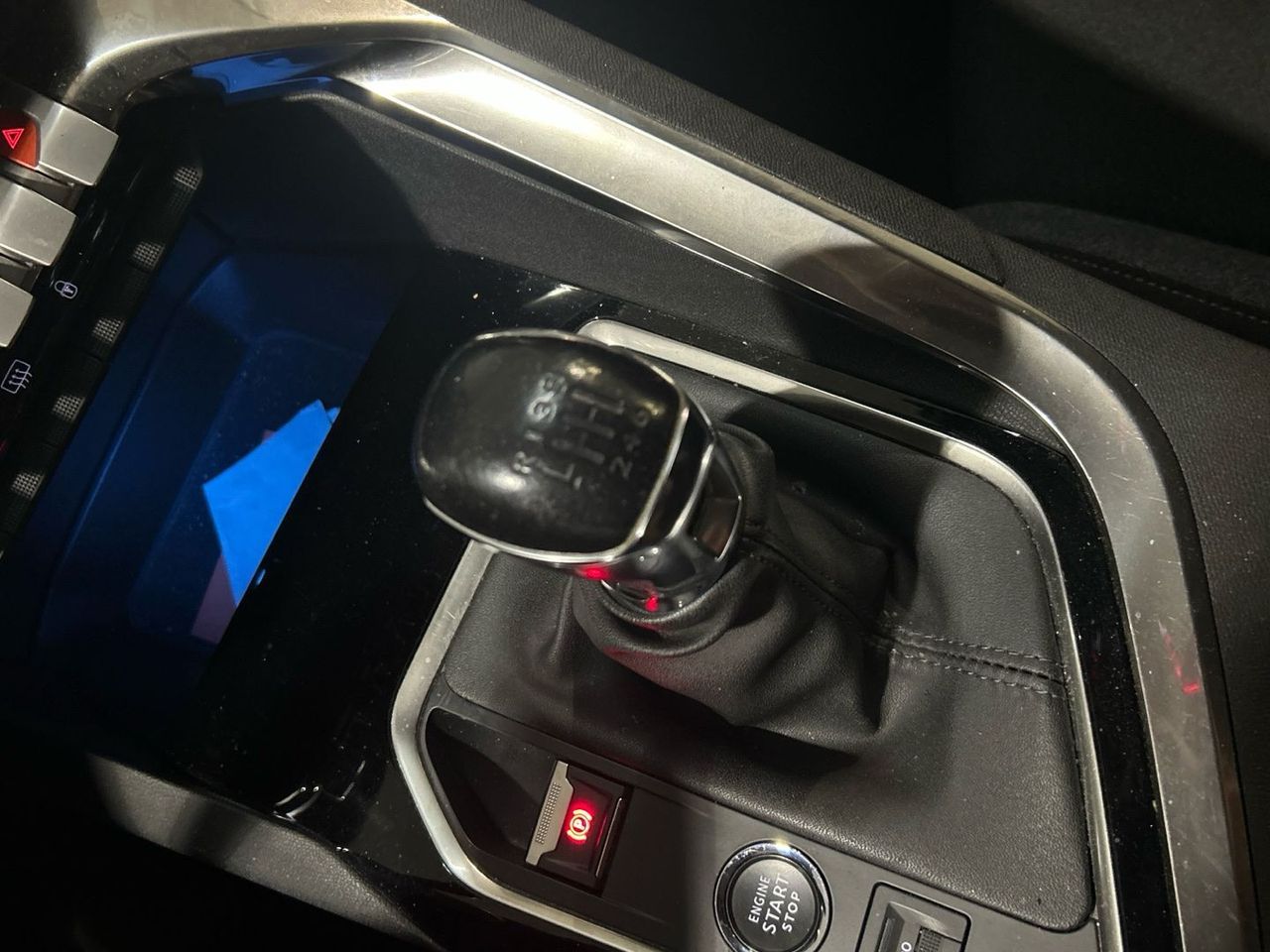 Peugeot 3008 BlueHDi 130 S&S Active Pack 96 kW (130 CV) - foto 14