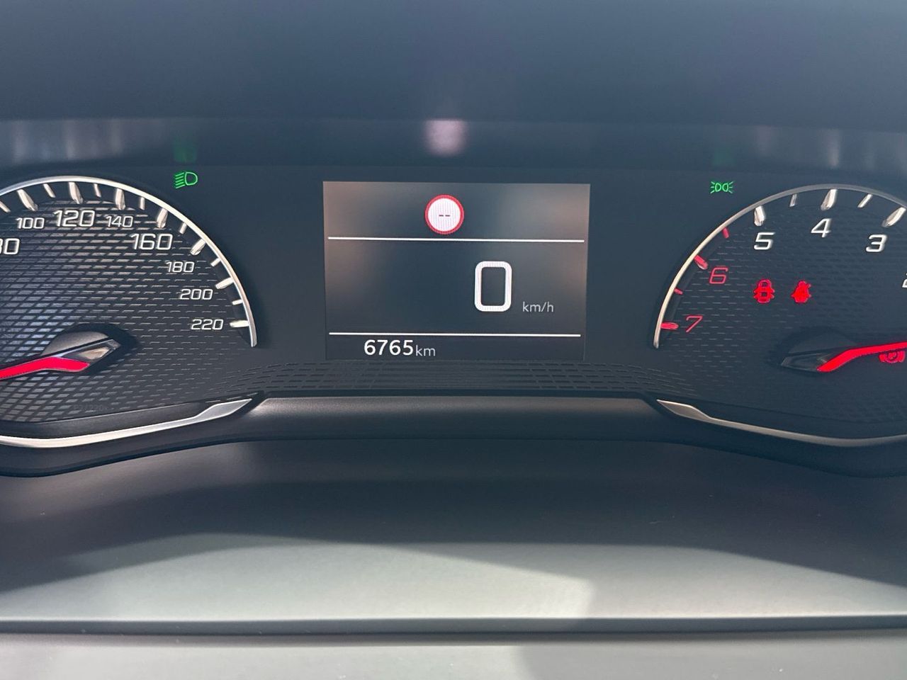 Peugeot 208 PureTech 100 Active 75 kW (100 CV) - foto 10