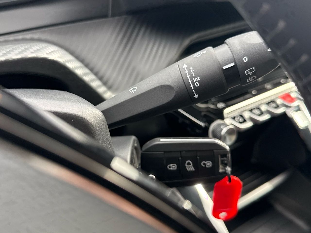 Peugeot 208 PureTech 100 Active 75 kW (100 CV) - foto 26