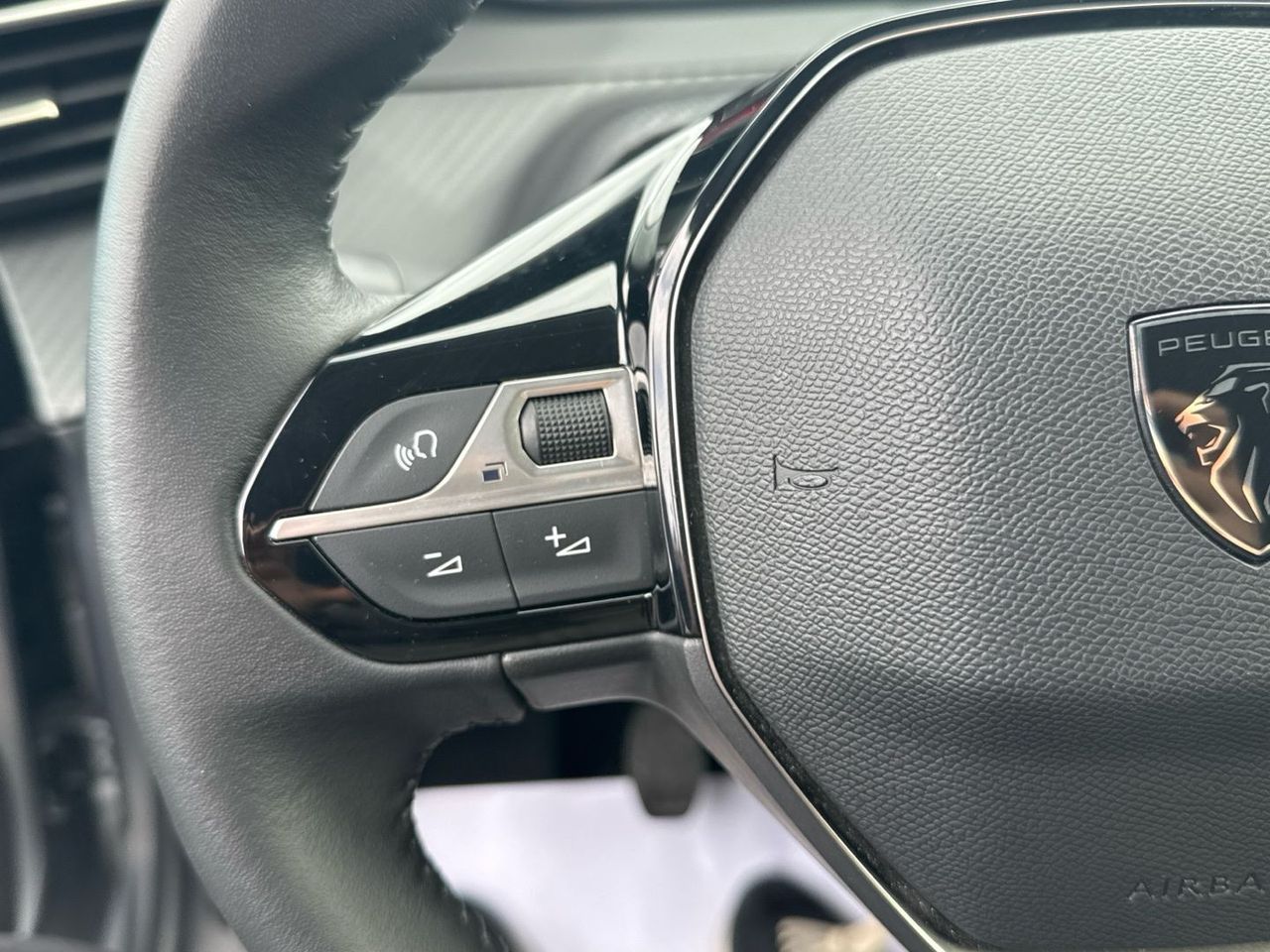 Peugeot 208 PureTech 100 Active 75 kW (100 CV) - foto 20