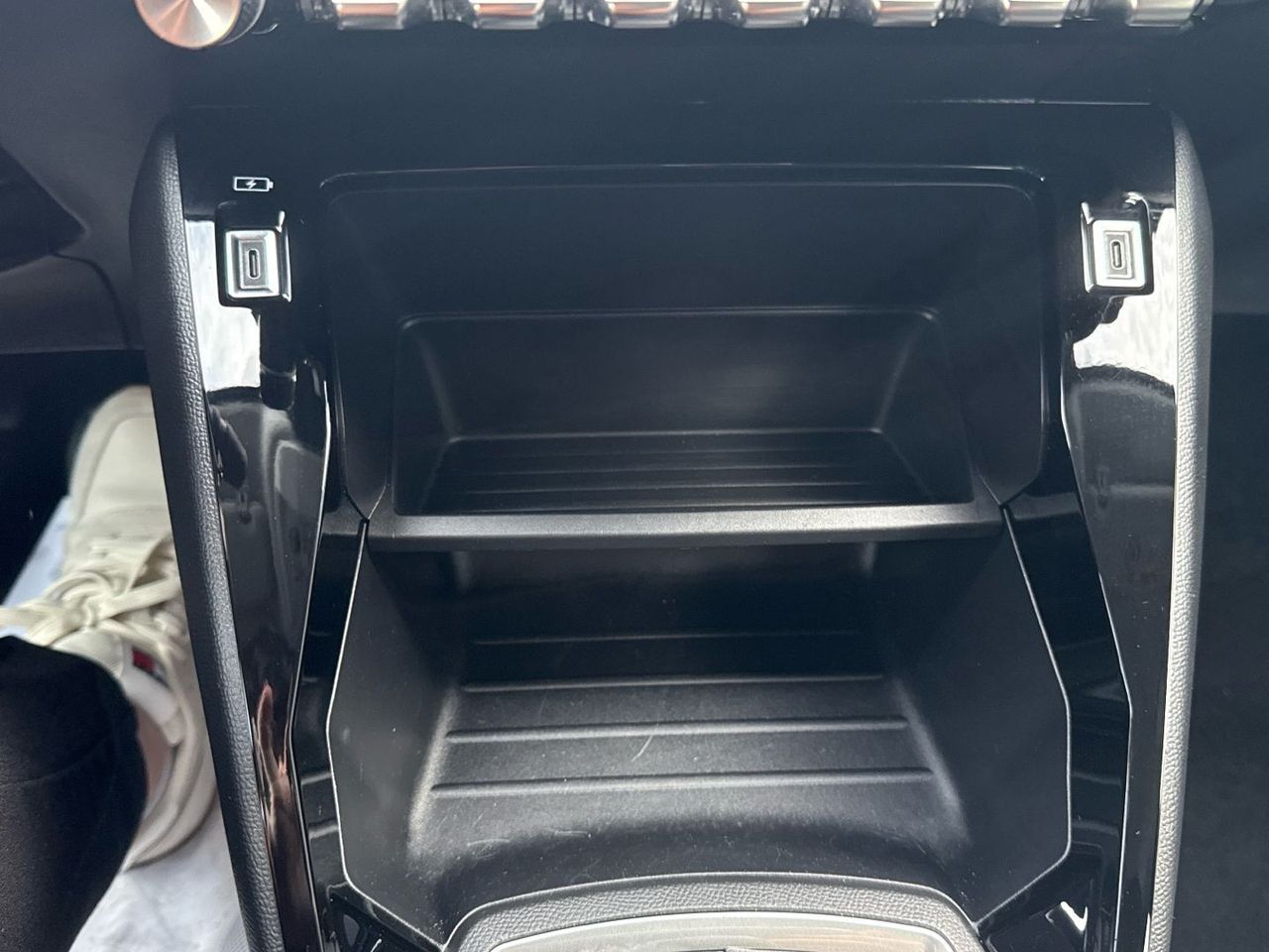 Peugeot 208 PureTech 100 Active 75 kW (100 CV) - foto 31