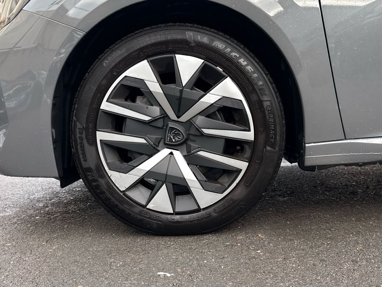 Peugeot 208 PureTech 100 Active 75 kW (100 CV) - foto 13